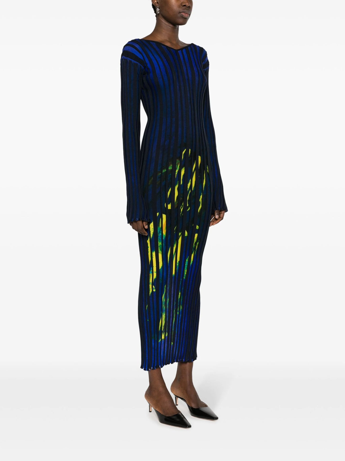 V-neck ribbed maxi dress