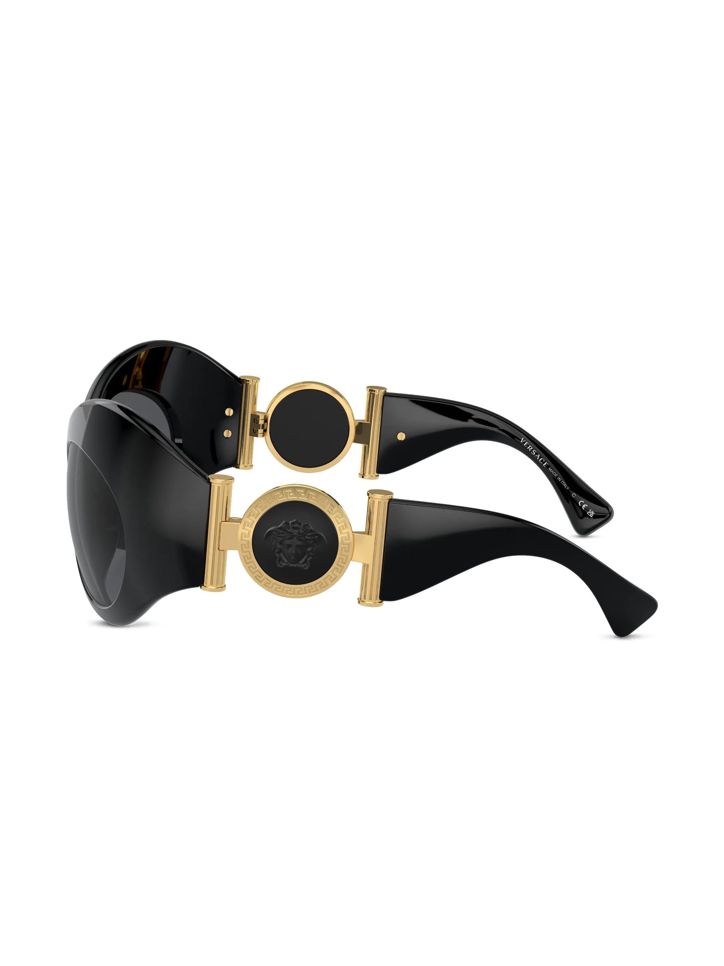 cat-eye frame sunglasses