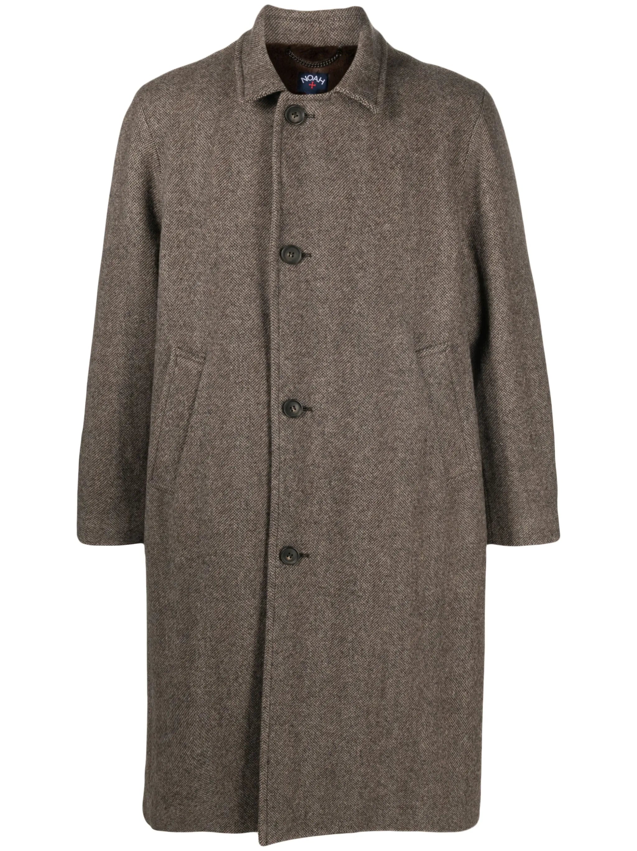 single-breasted lambswool coat