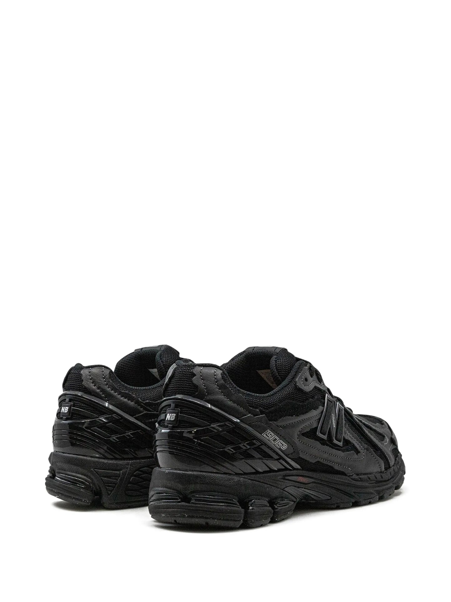 1906D low-top sneakers