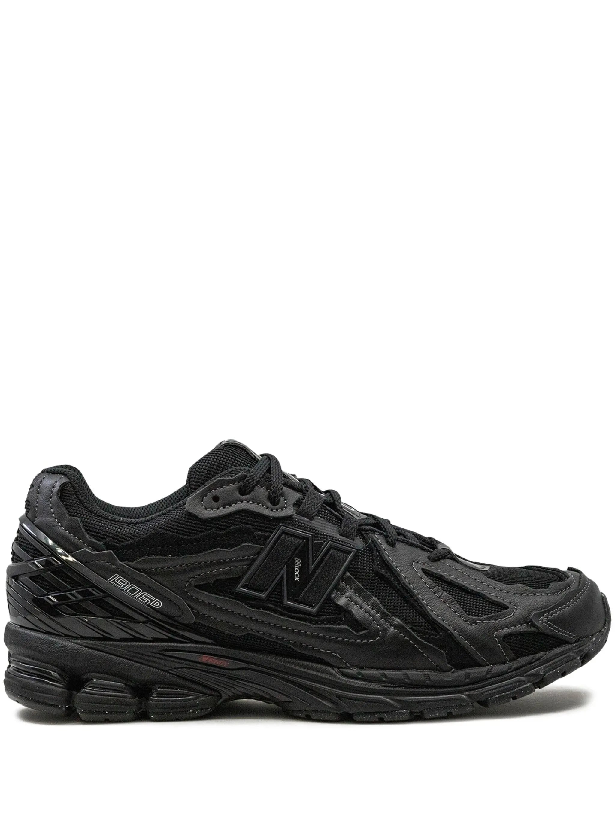 1906D low-top sneakers