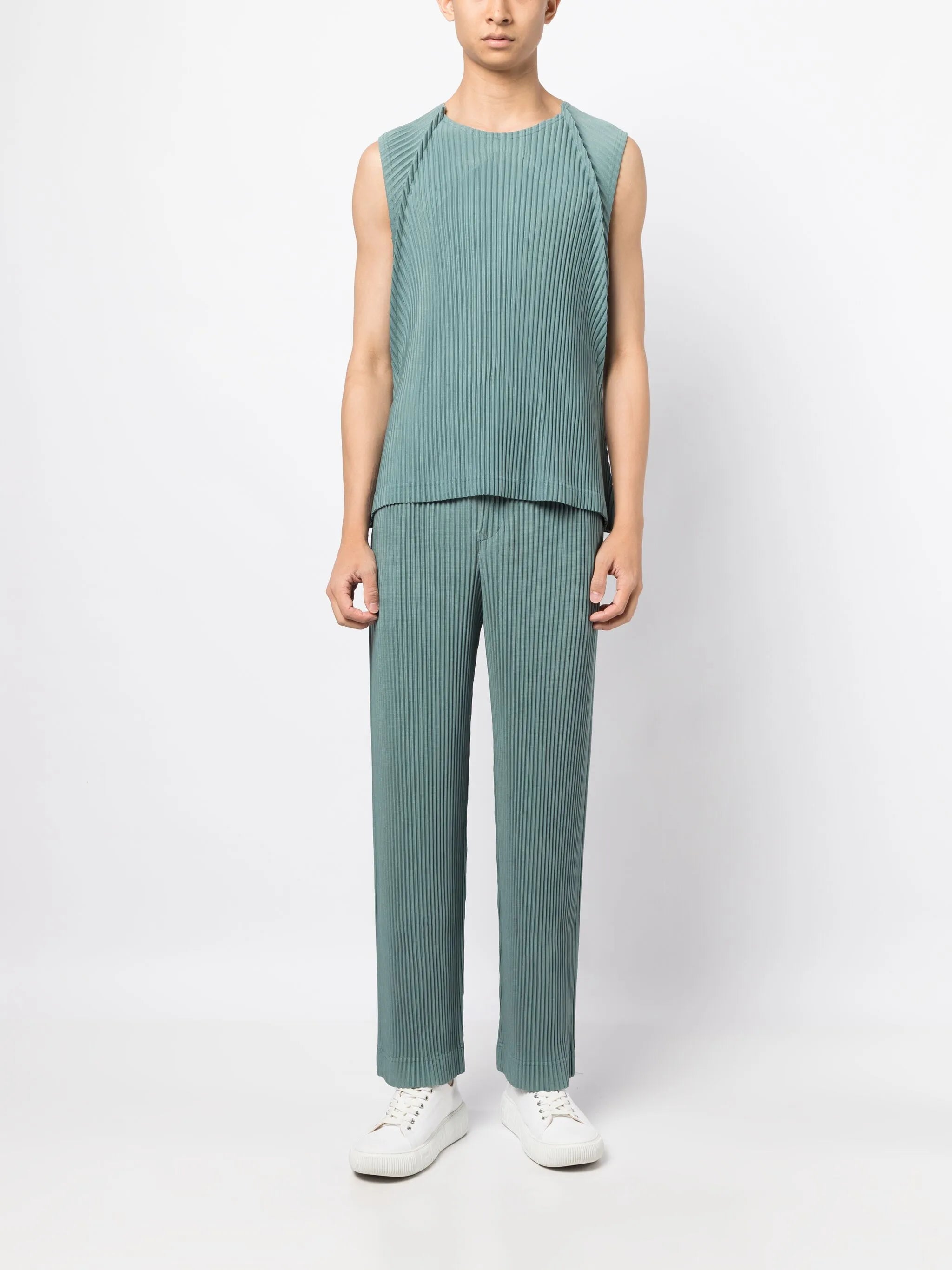 Mc August pleated cropped trousers