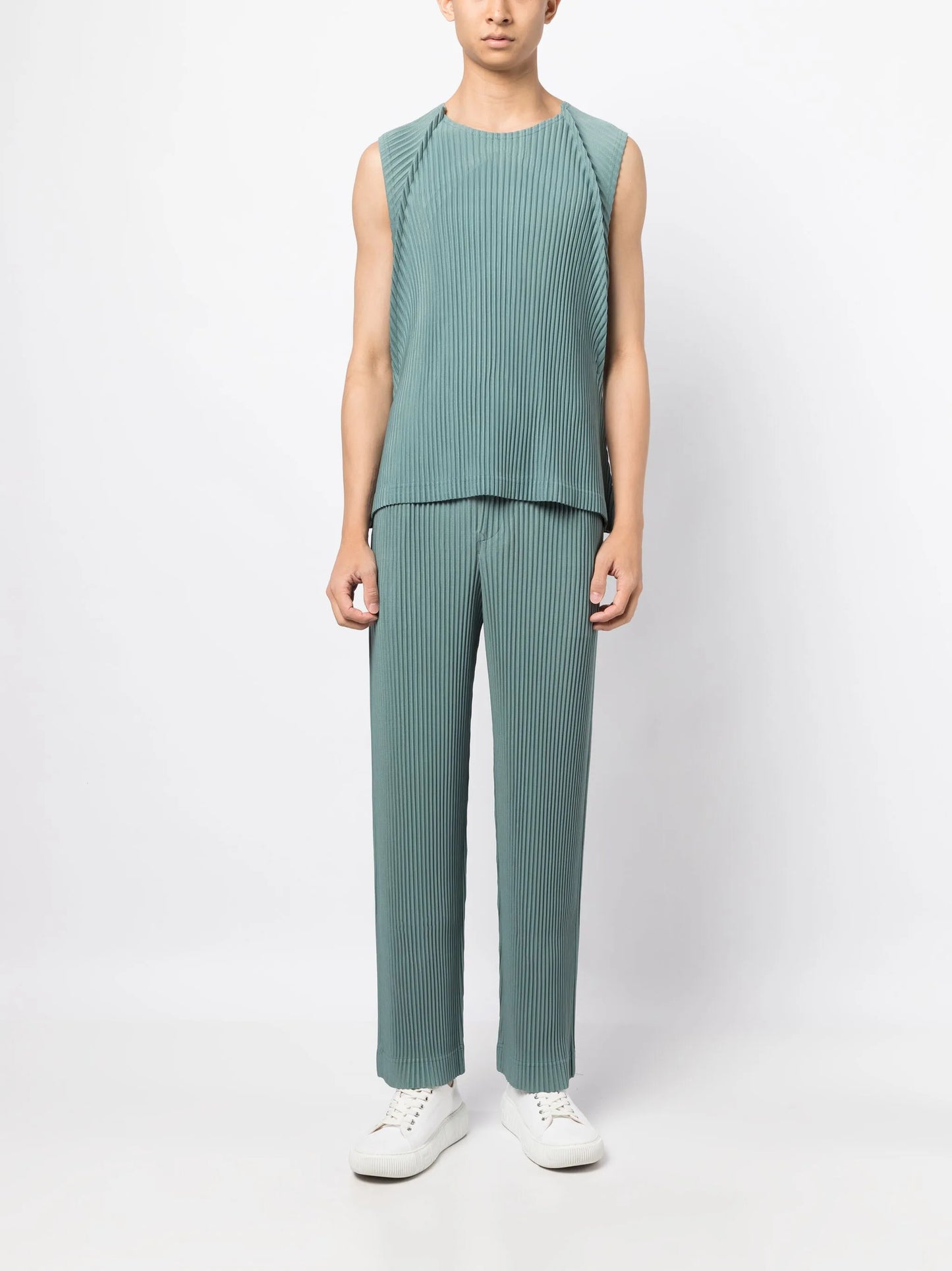 Mc August pleated cropped trousers