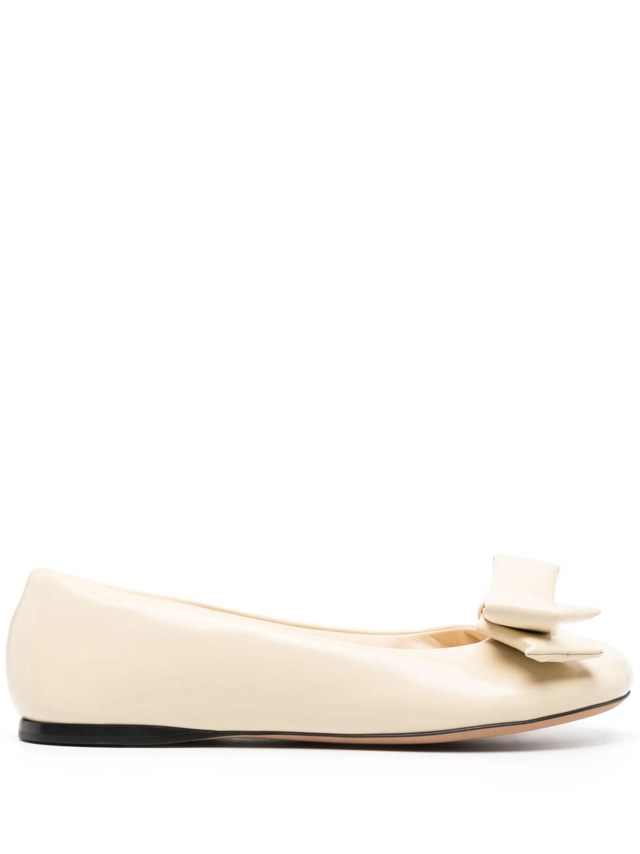 Puffy leather ballerina shoes