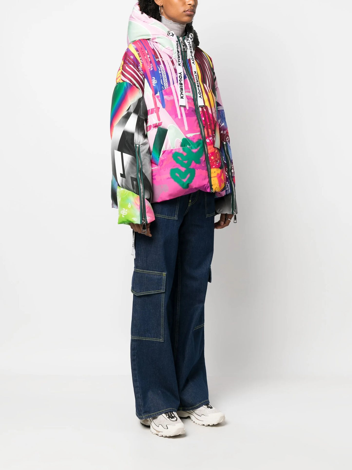 graffiti-print hooded puff parka