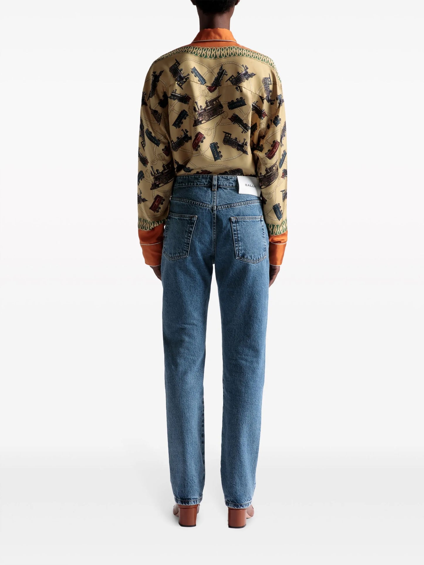 slim-cut cotton tapared jeans