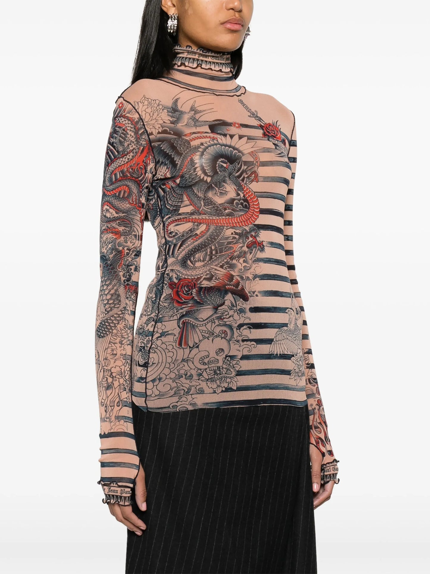 graphic-print striped top