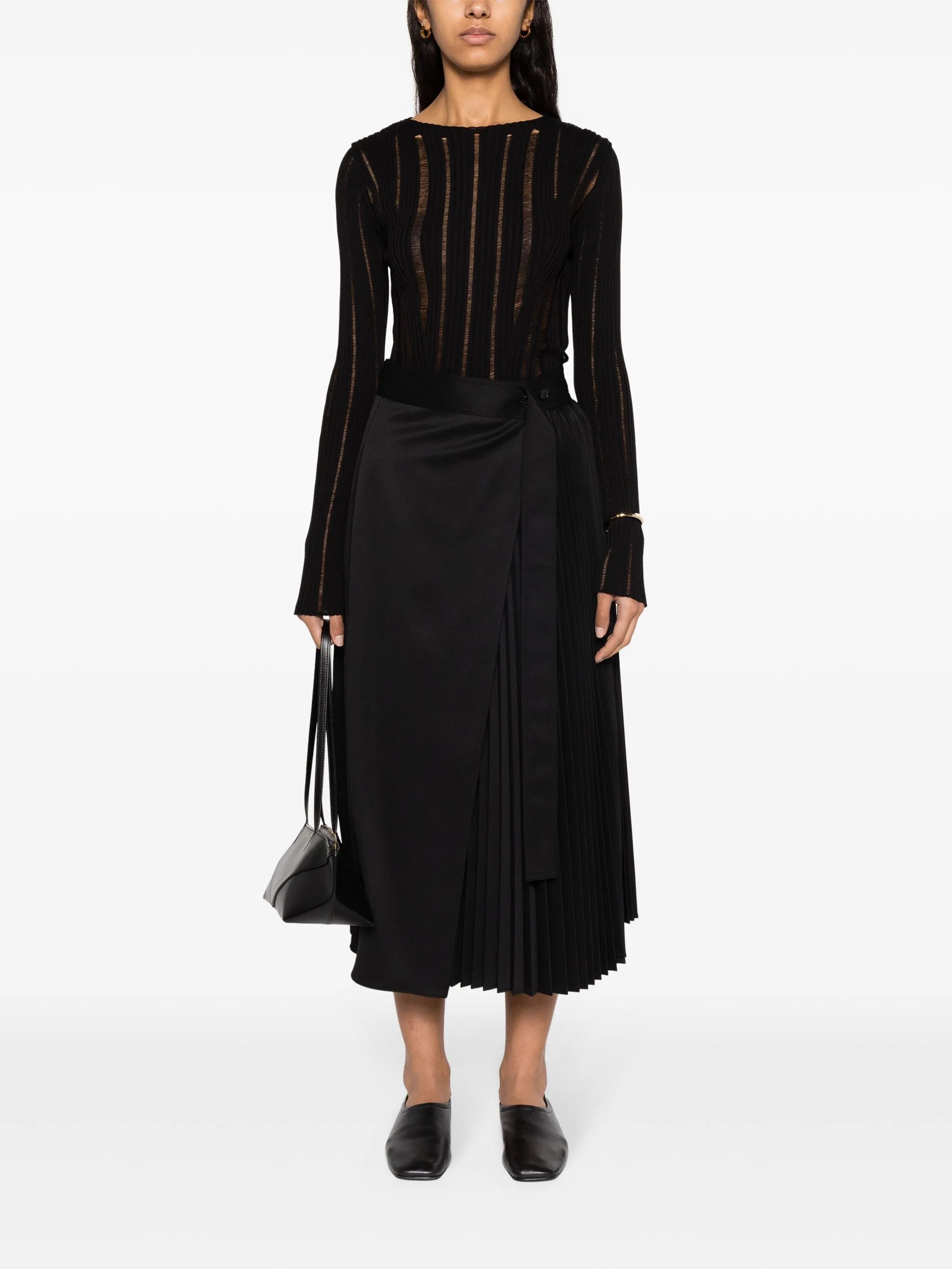 Destroyed ribbed blouse