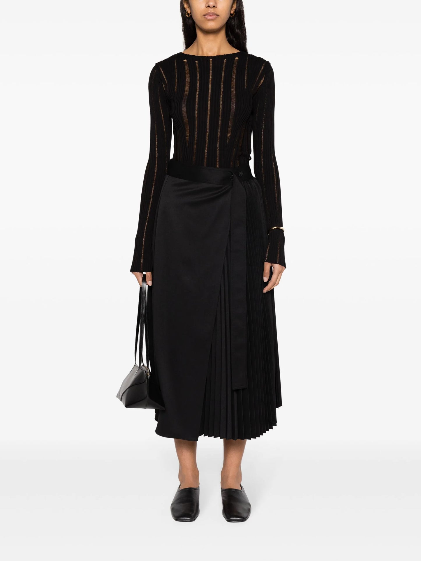 Destroyed ribbed blouse