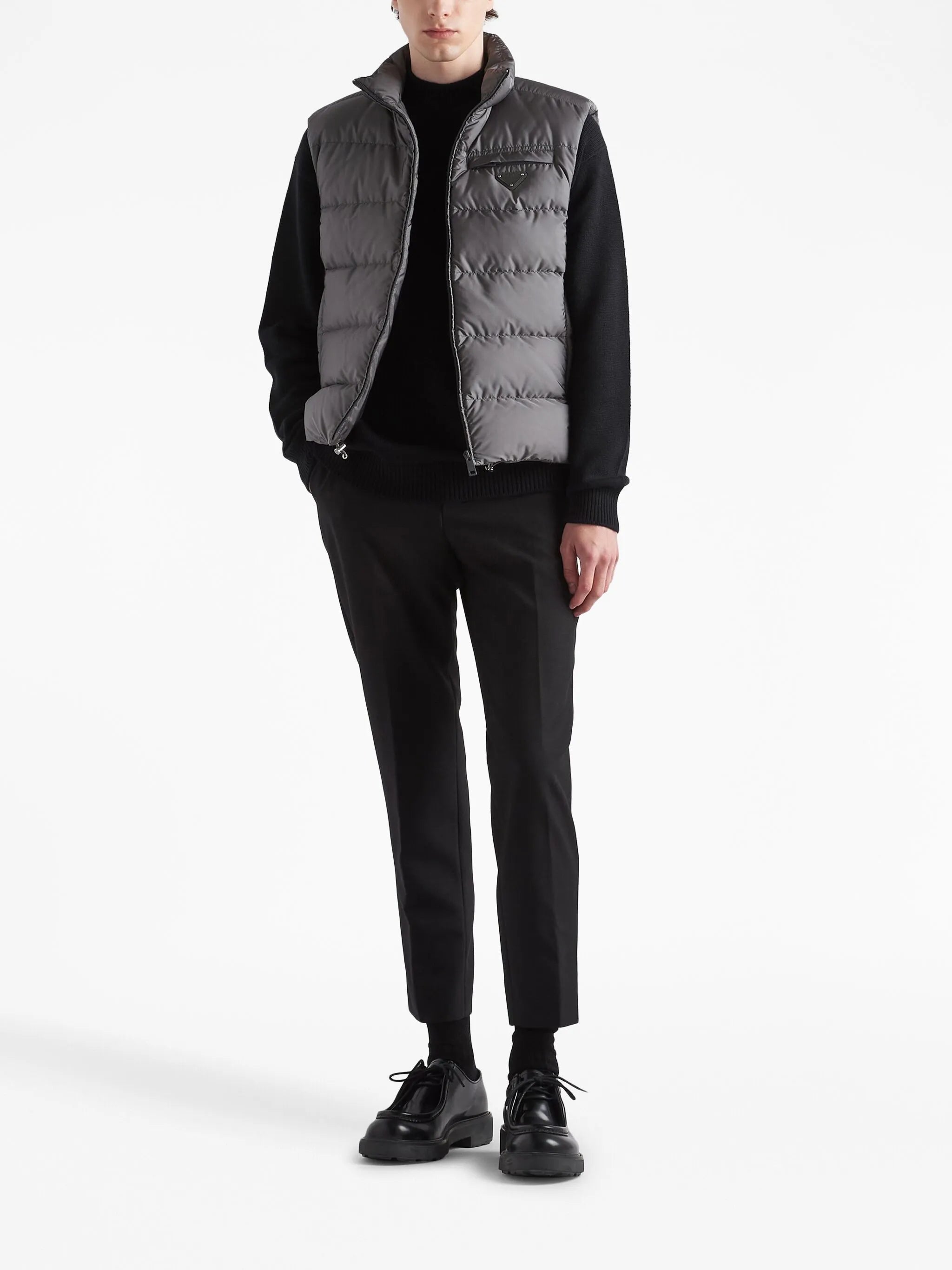 logo-appliqué quilted gilet
