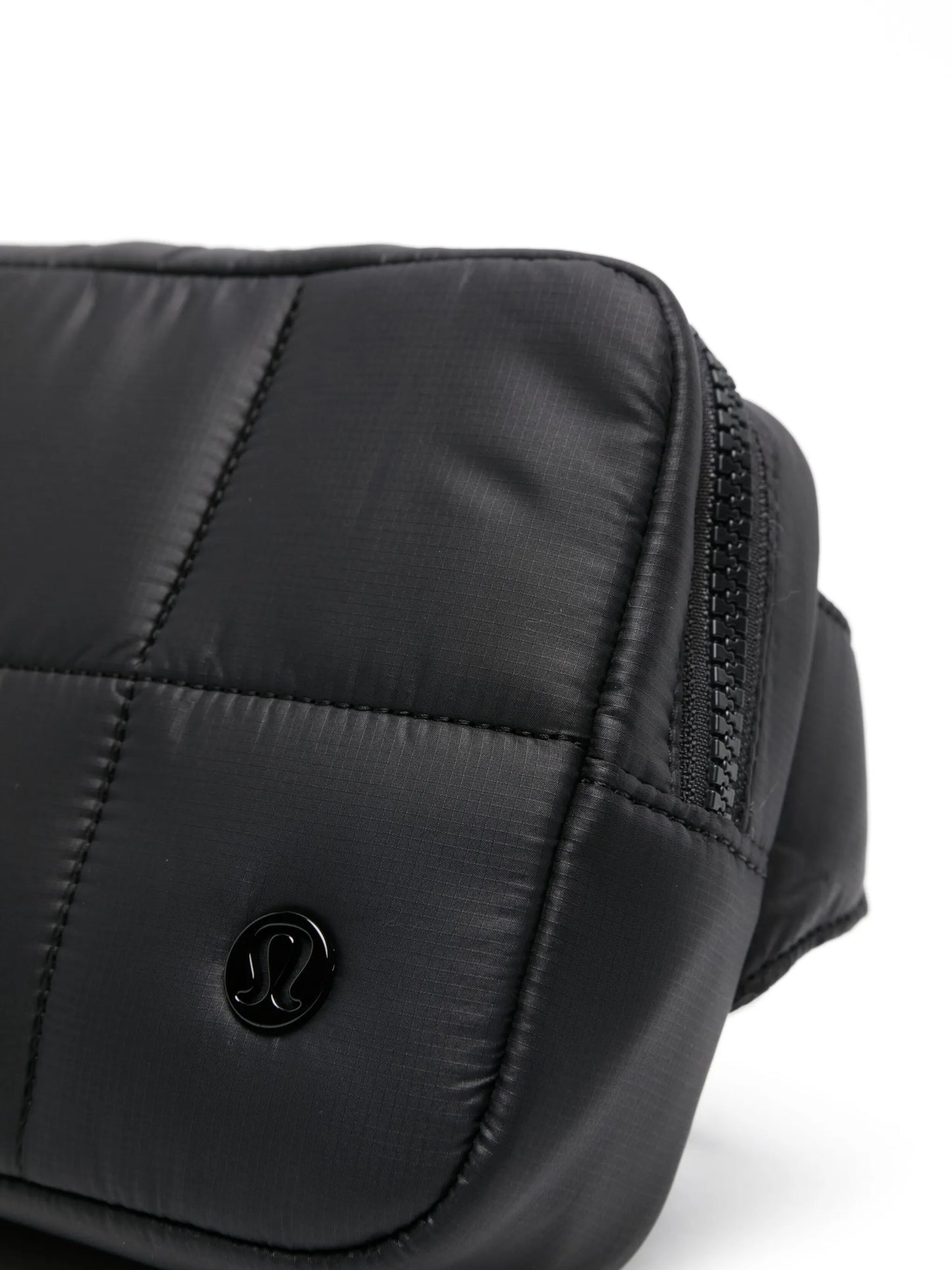 Grid quilted belt bag