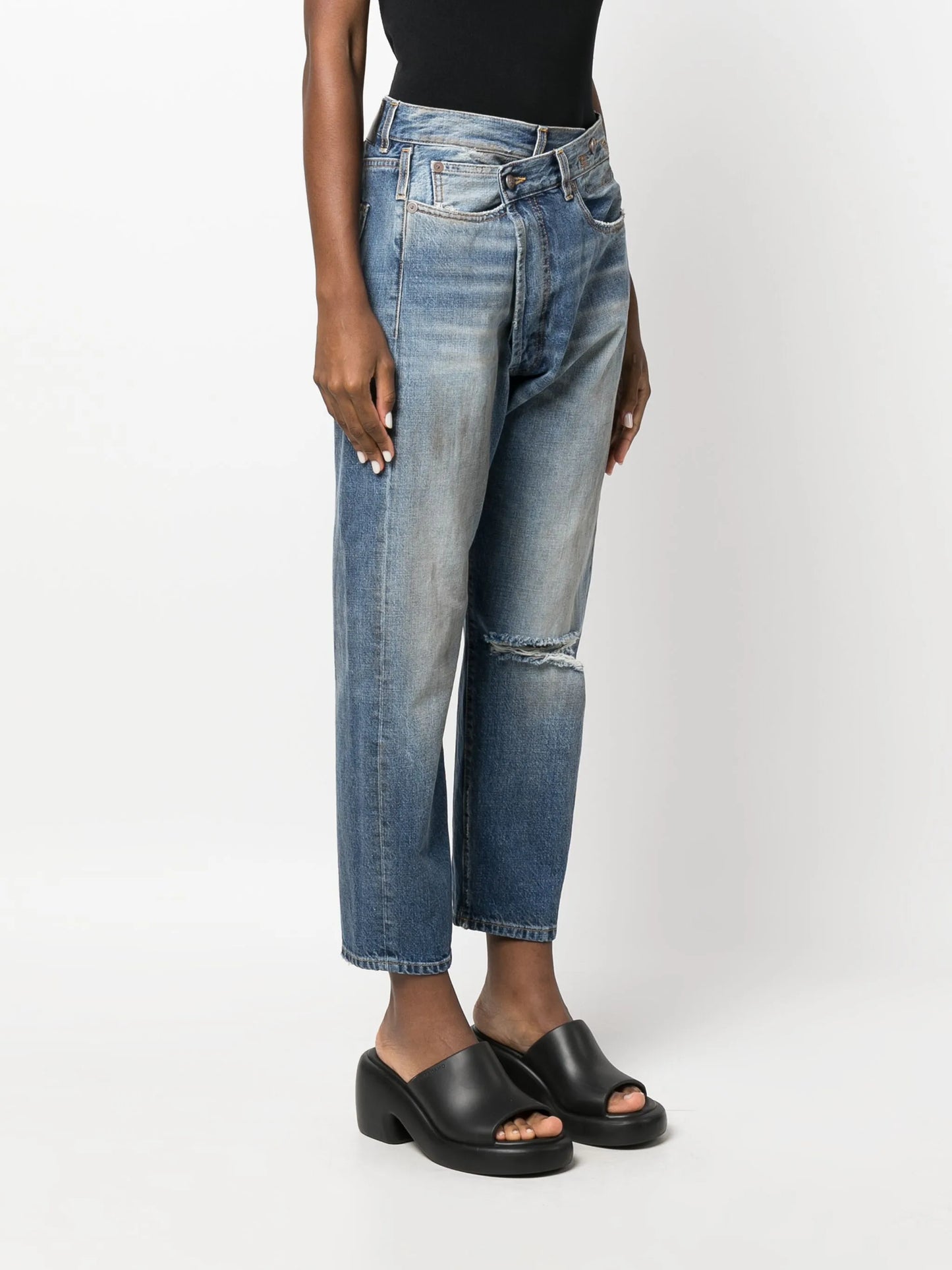 stonewashed asymmetric cropped jeans