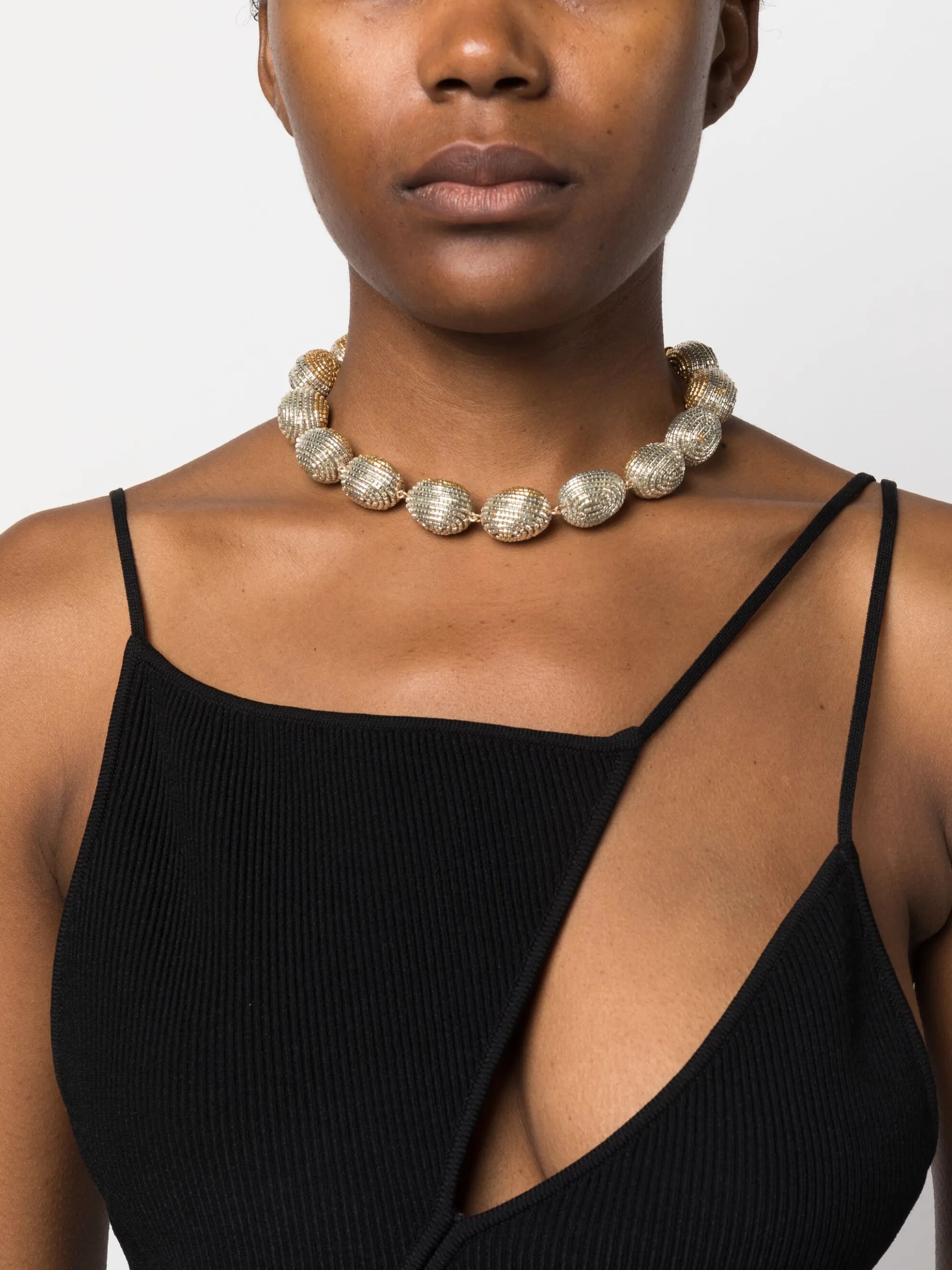 Verte beaded chocker