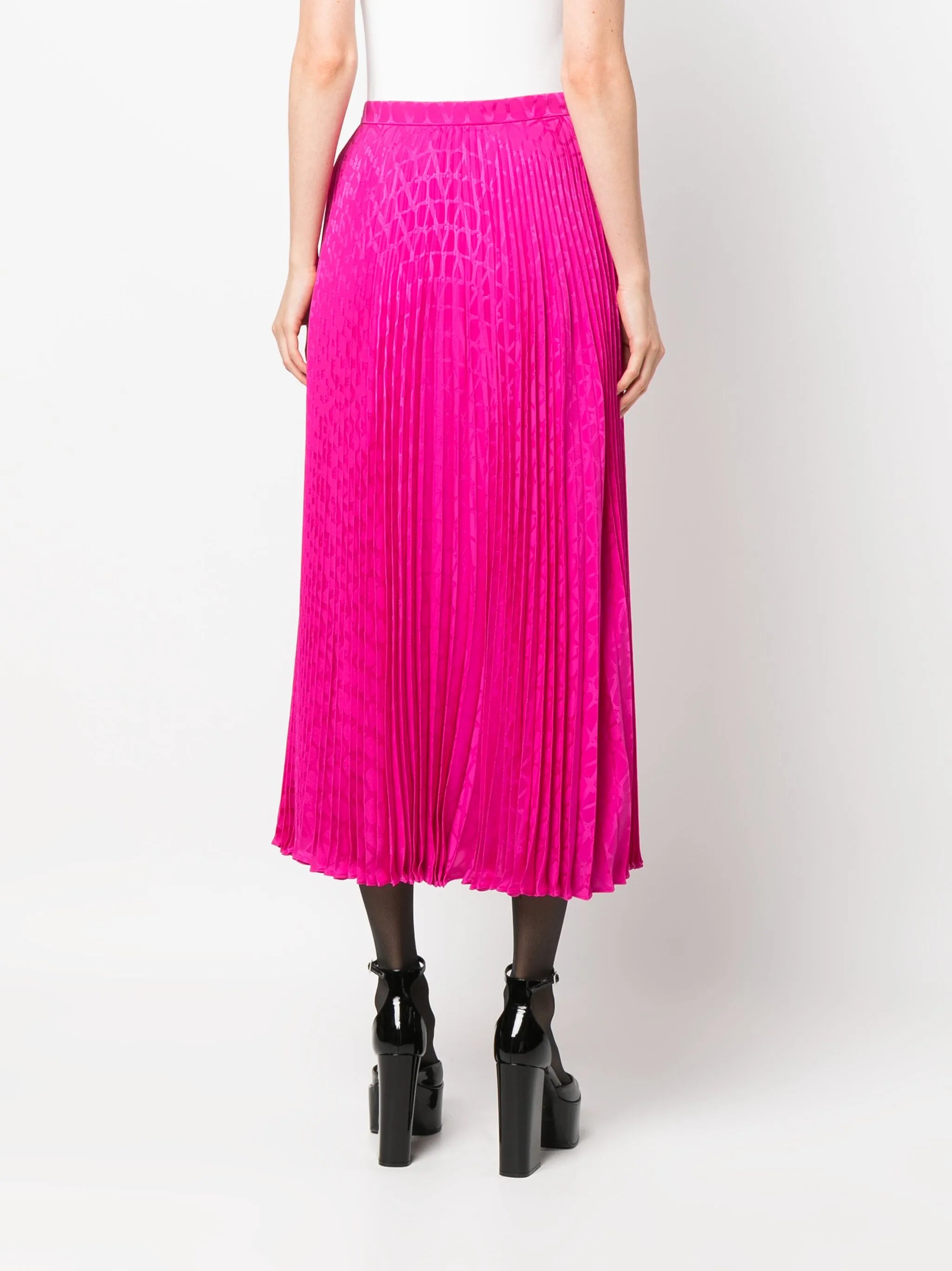 pleated midi skirt