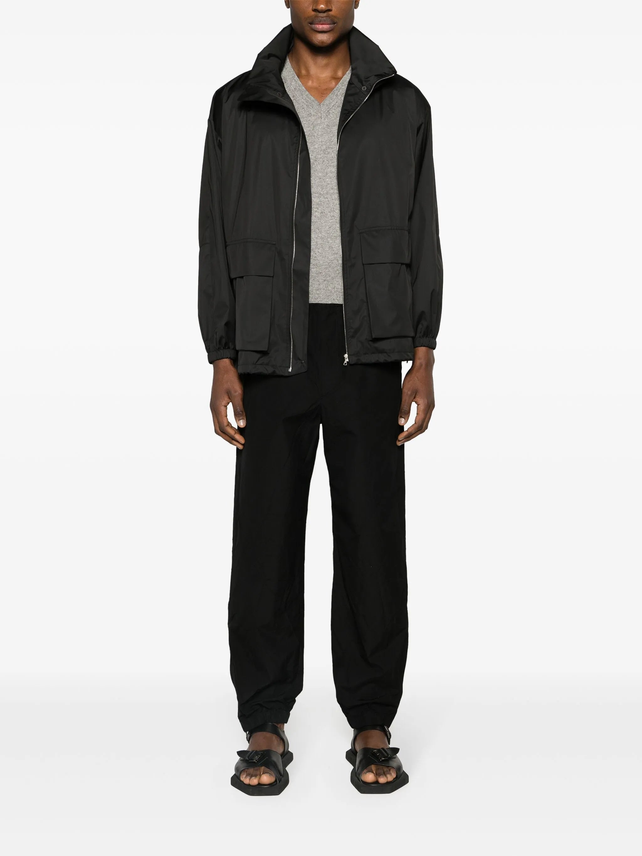 concealed-hood cargo jacket