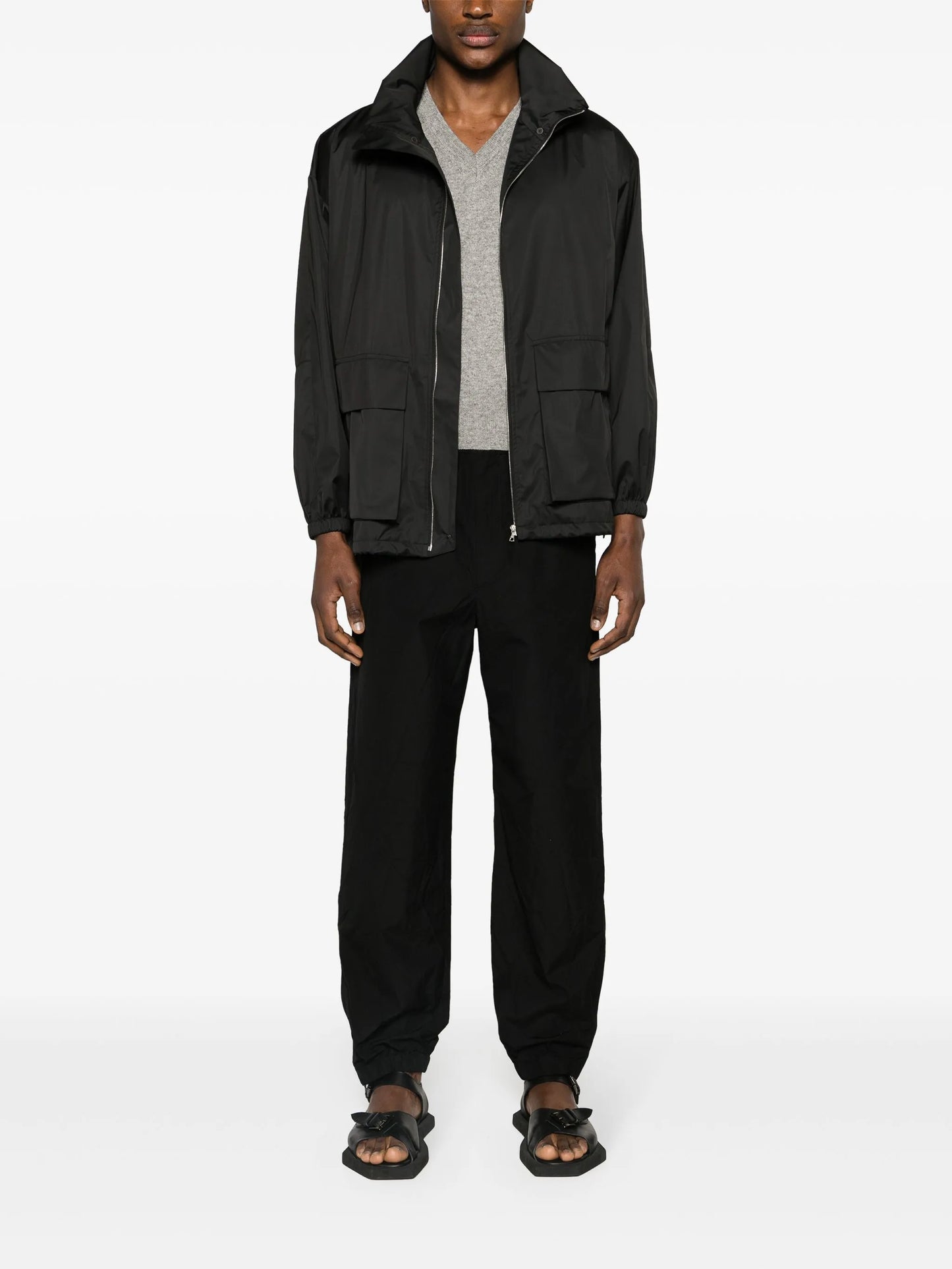 concealed-hood cargo jacket