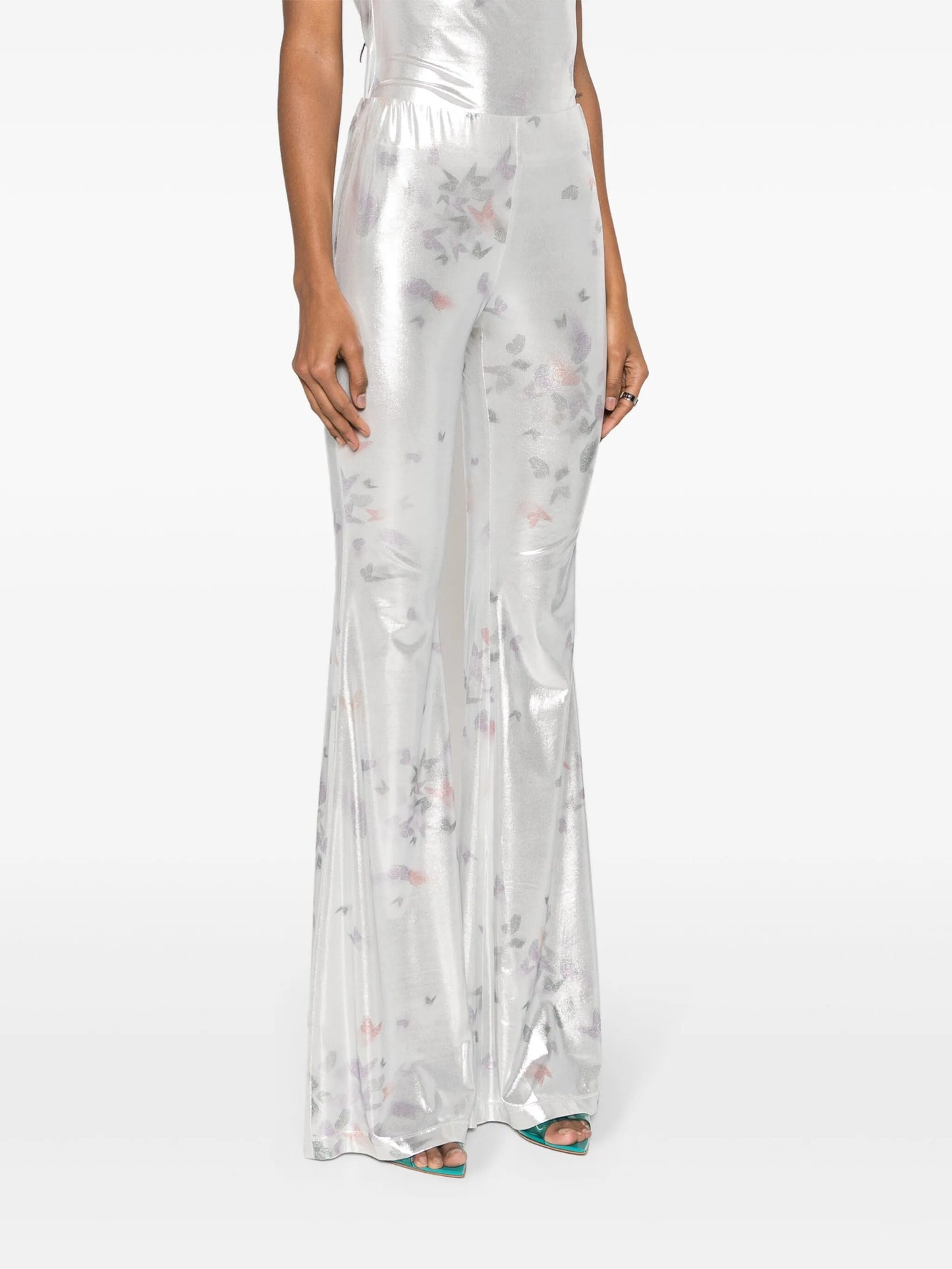 Slender laminated flared trousers
