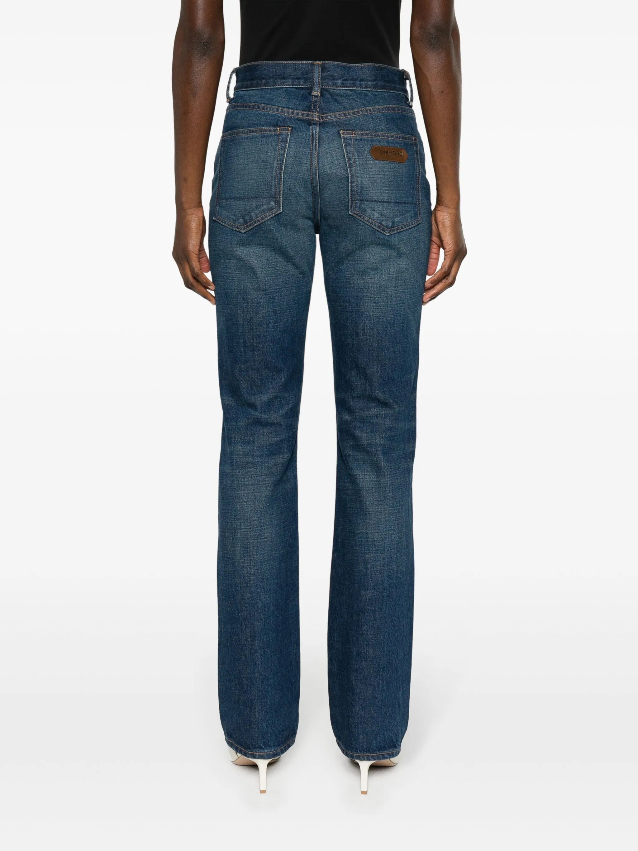 mid-rise straight jeans