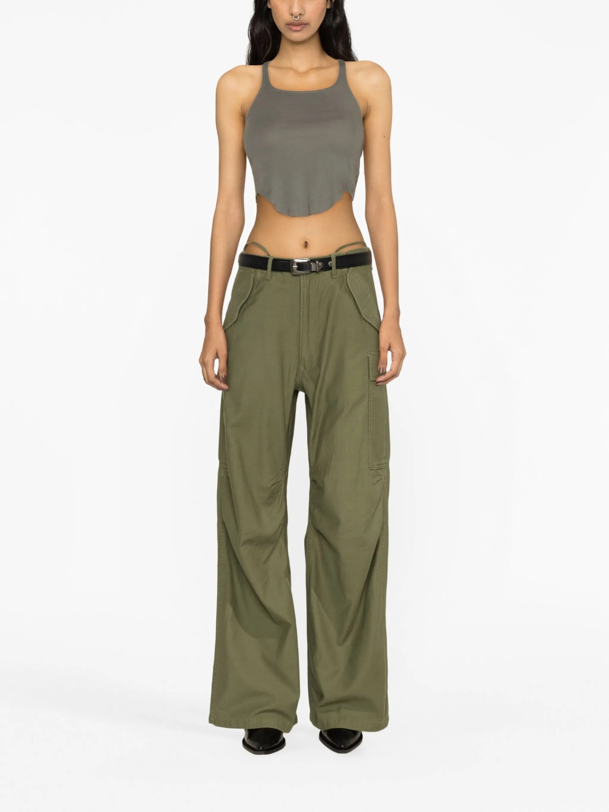 wide-leg cargo trousers