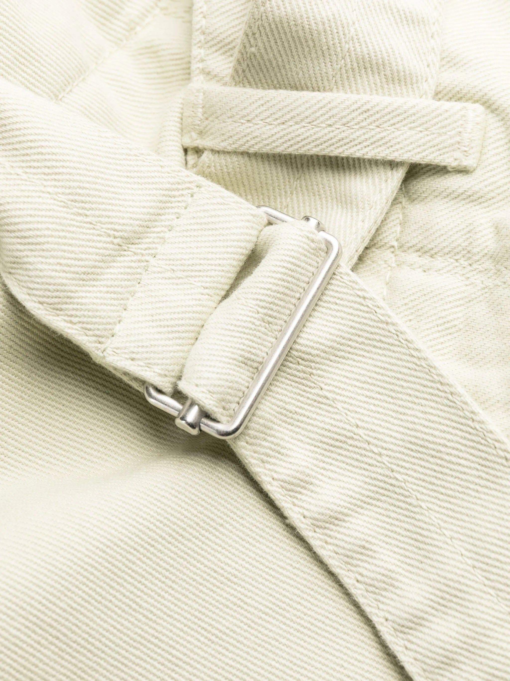 belted straight-leg jeans