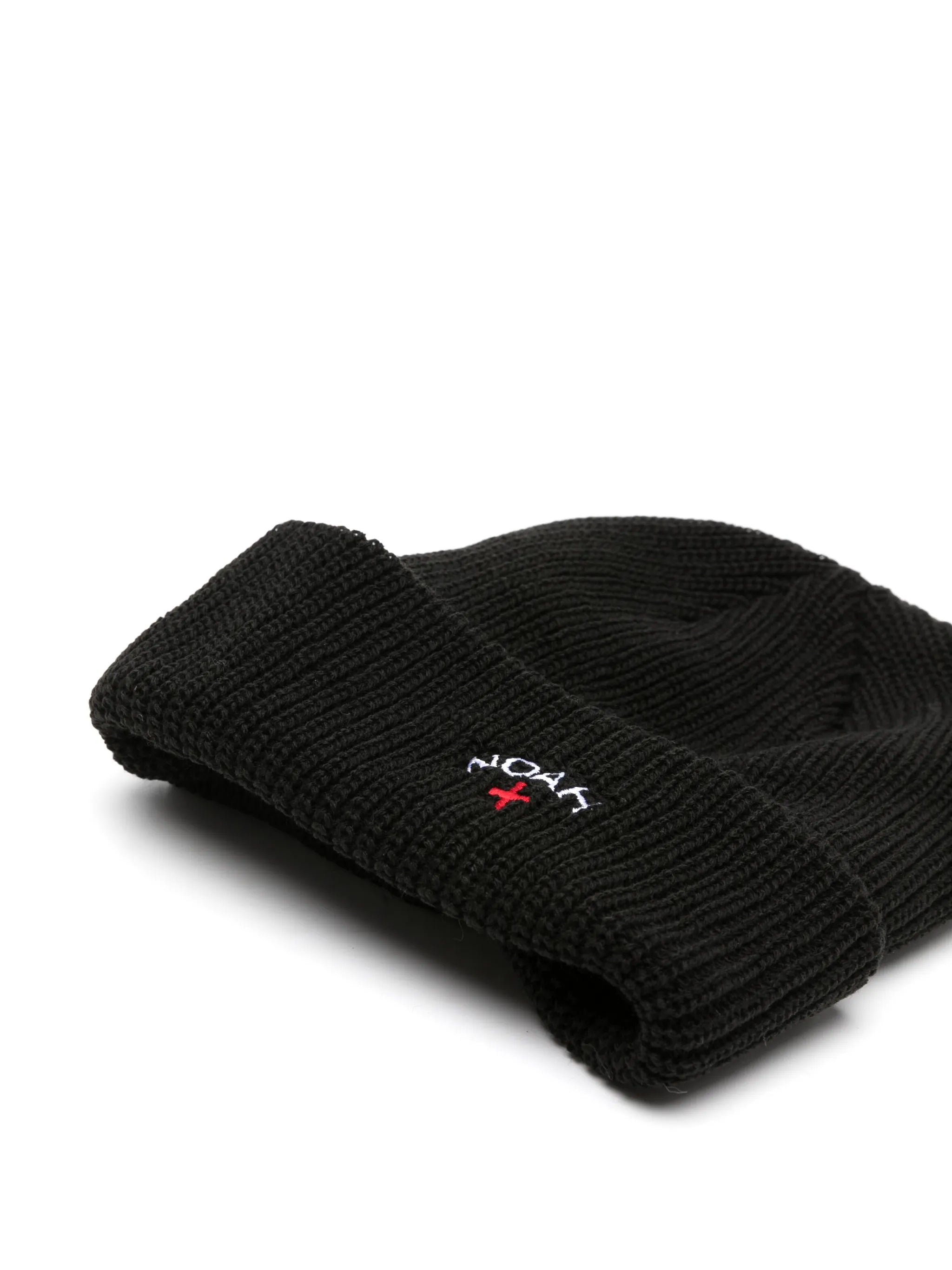logo-embroidered knitted beanie