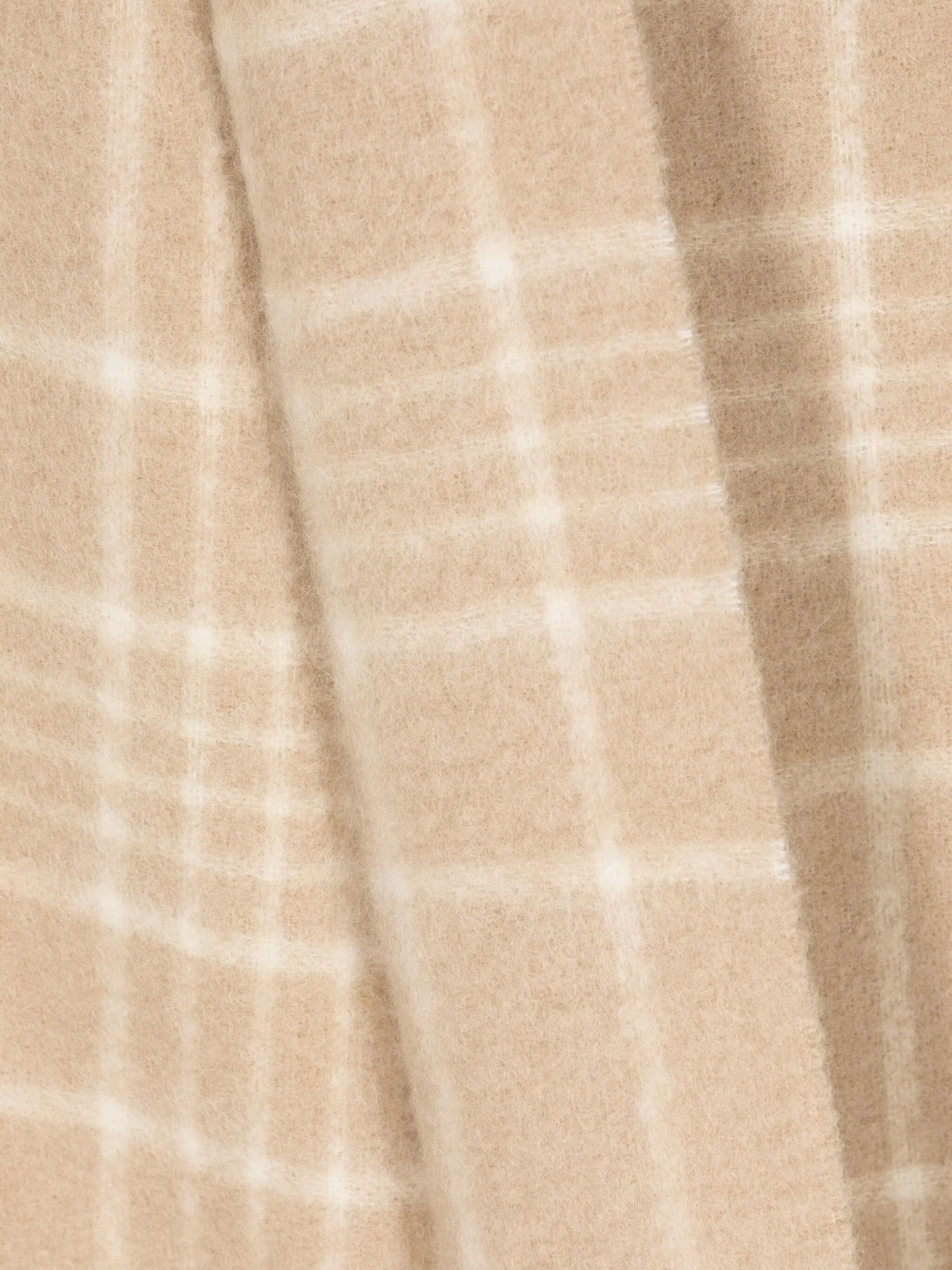 L'Echarpe Carro knitted scarf