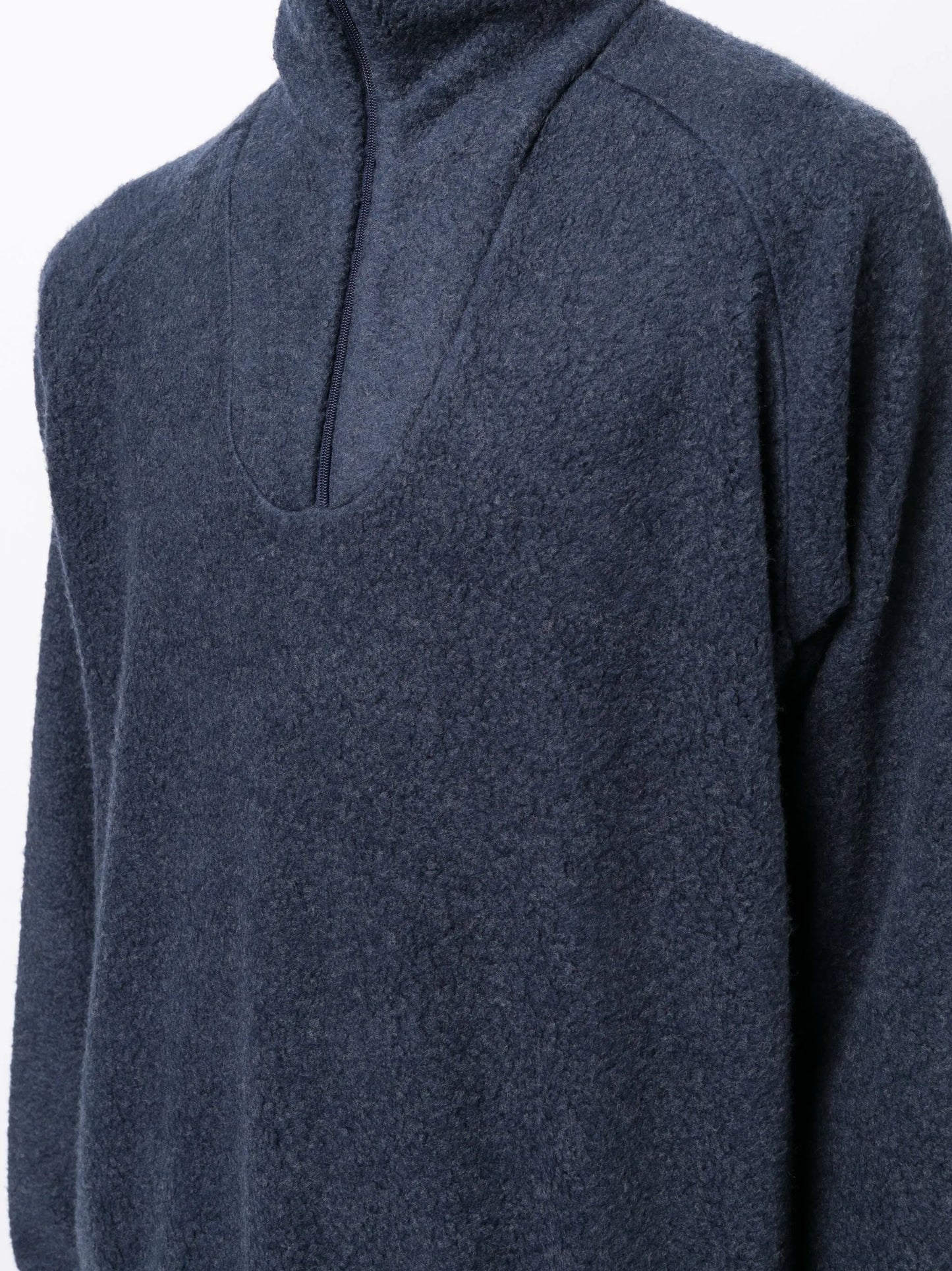 MIL fleece-textured jumper
