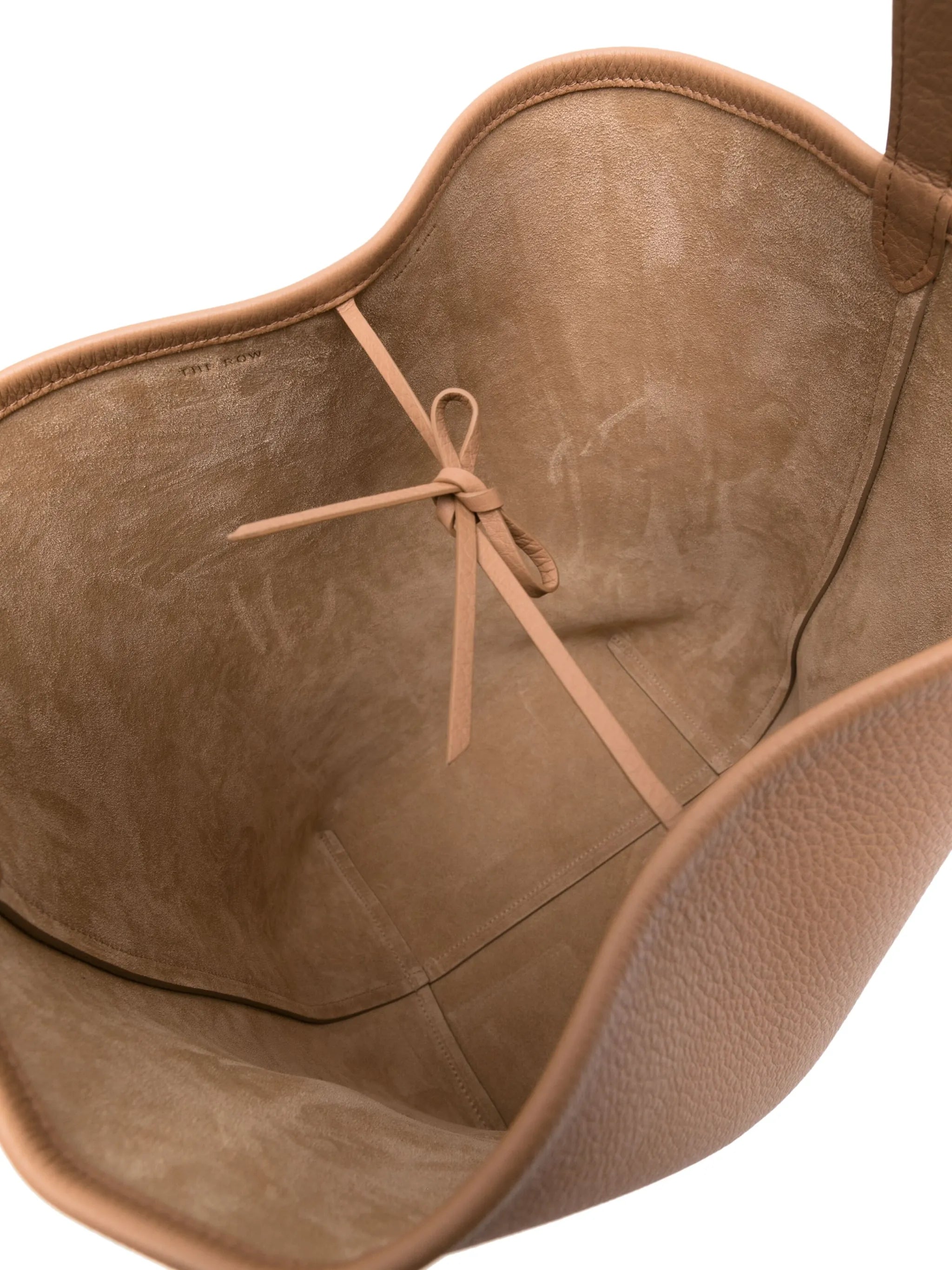 N/W Park leather tote bag