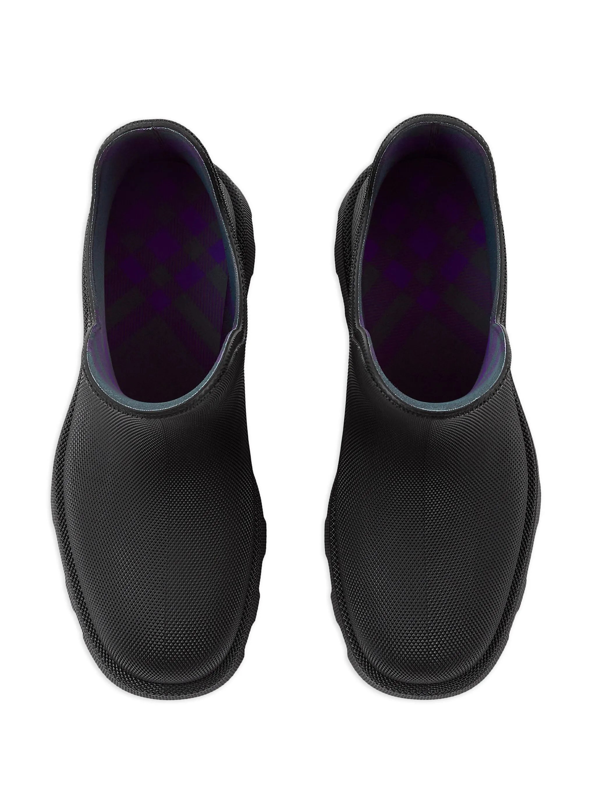 textured-finish round-toe boots