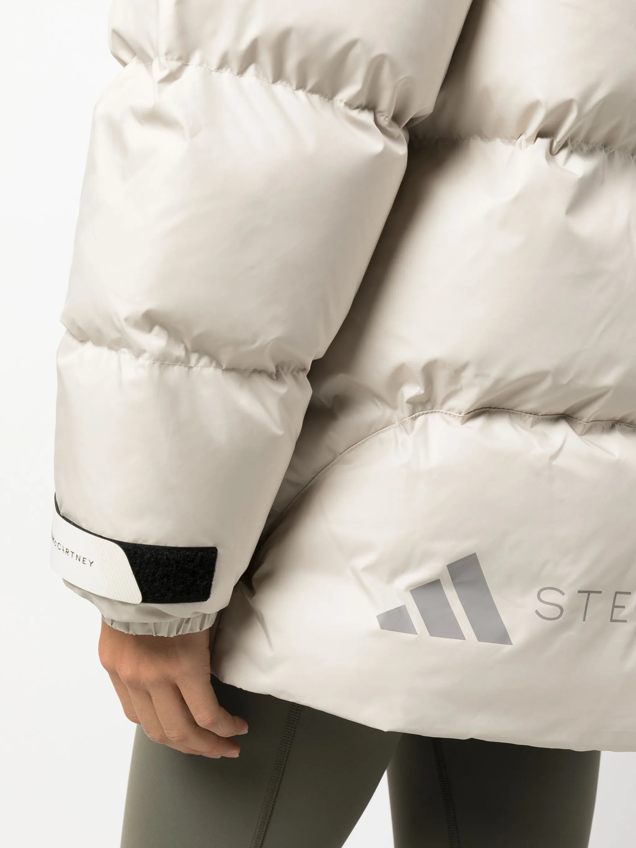 logo-print puffer coat