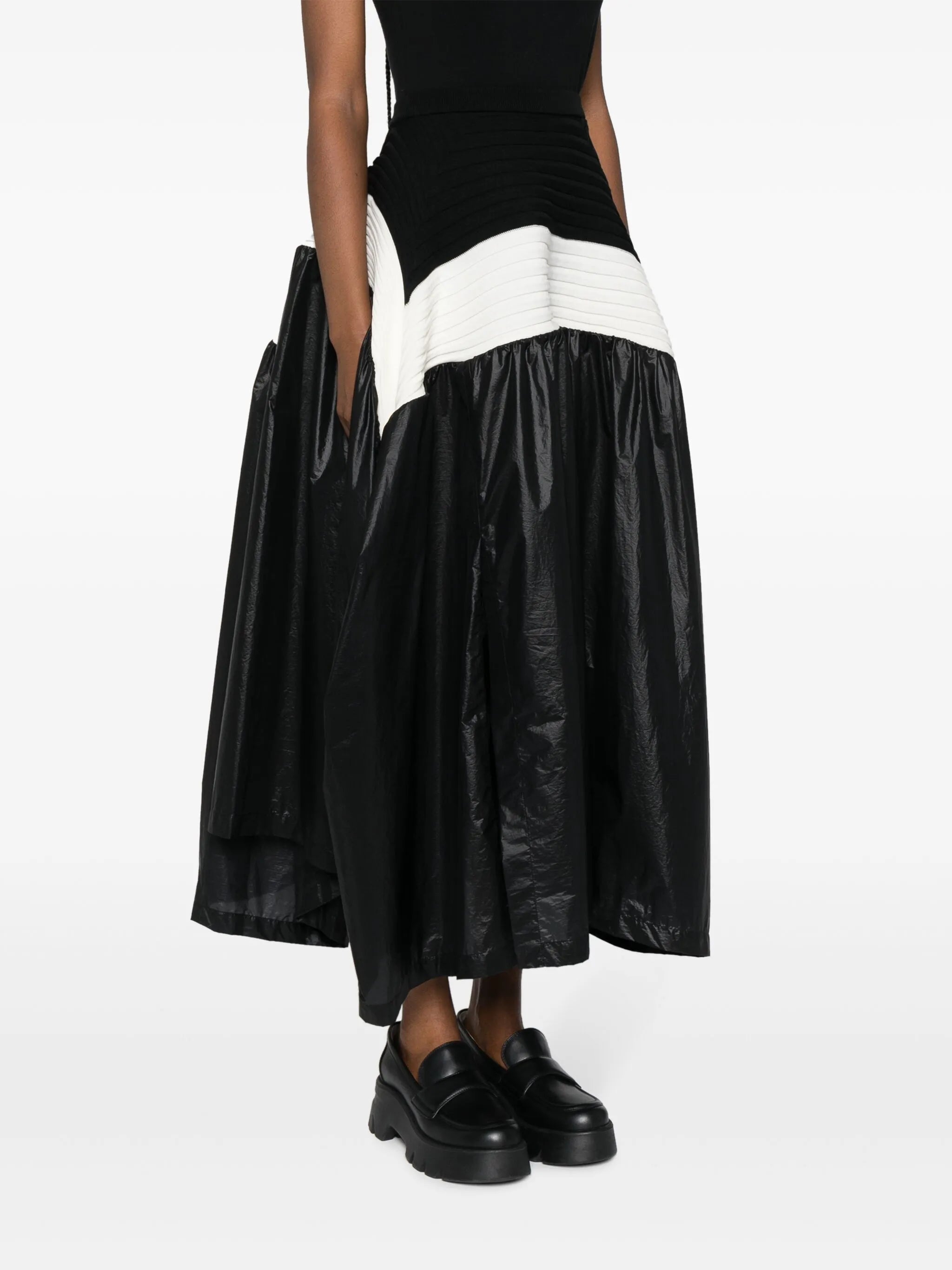 colour-block pleated skirt