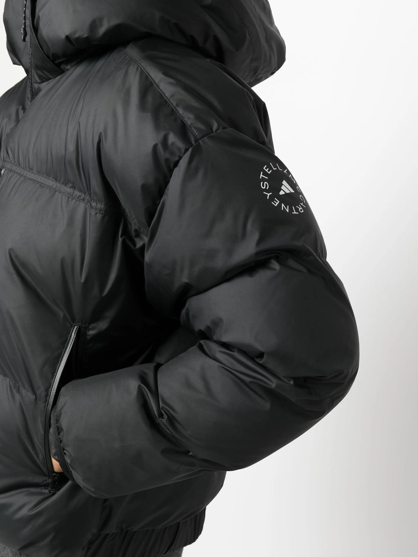 logo-patch puffer jacket