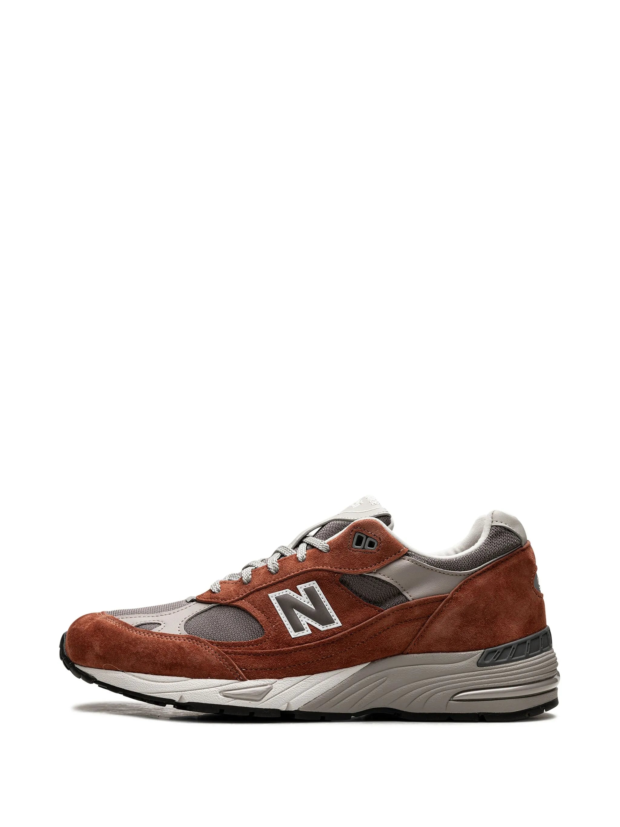 991 