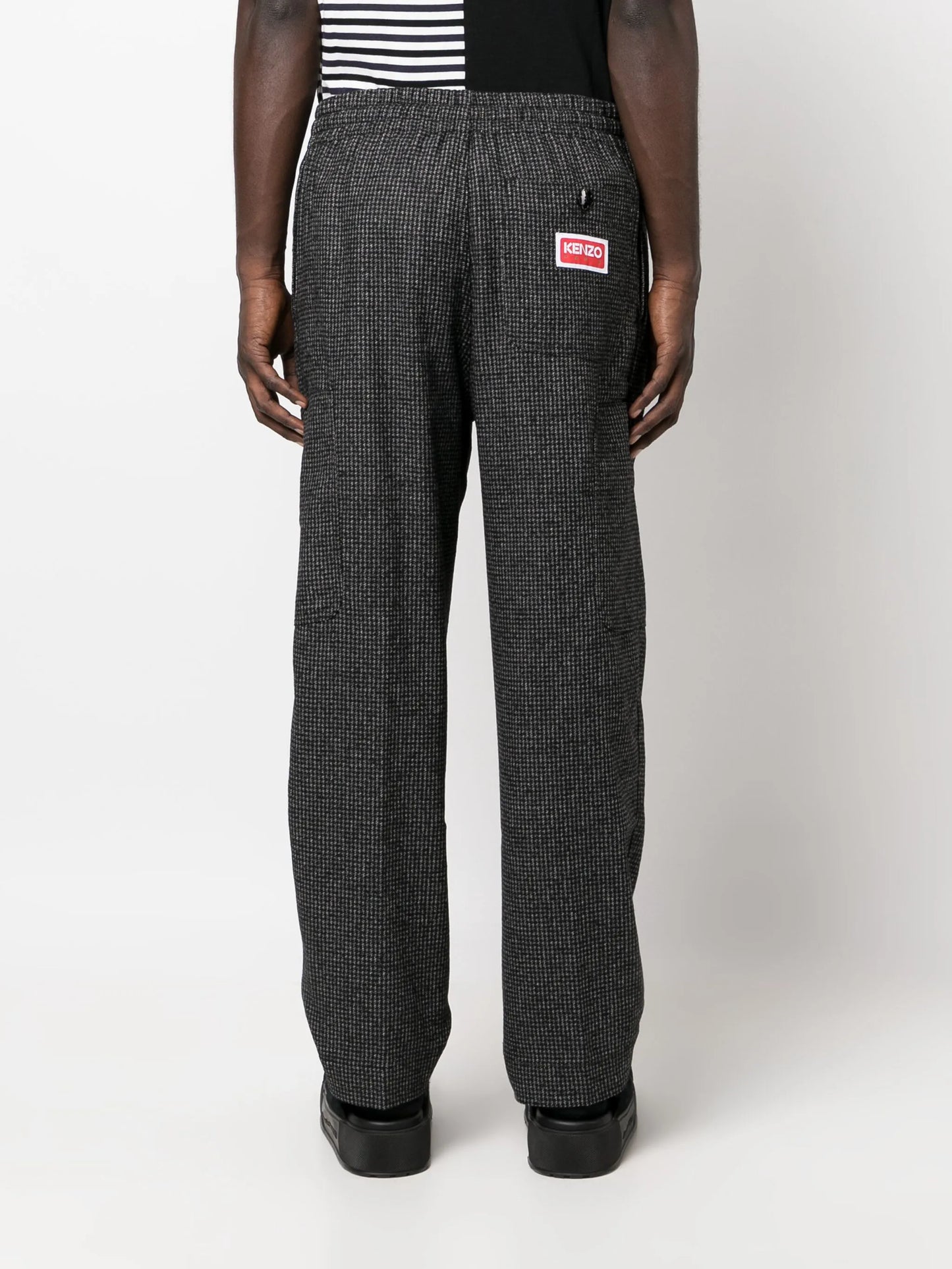 logo-patch check-pattern tapered trousers