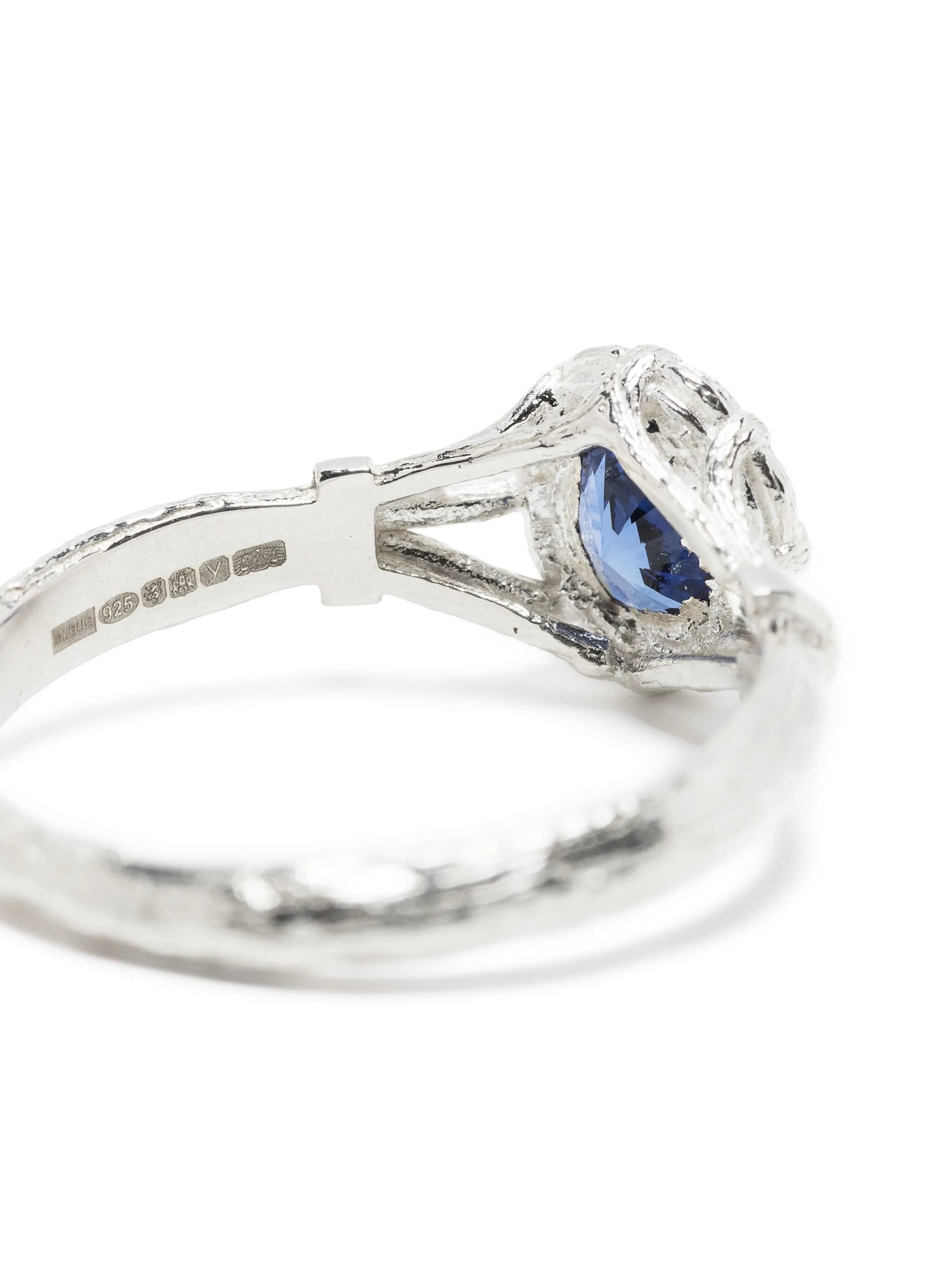 Bound Willow sapphire ring
