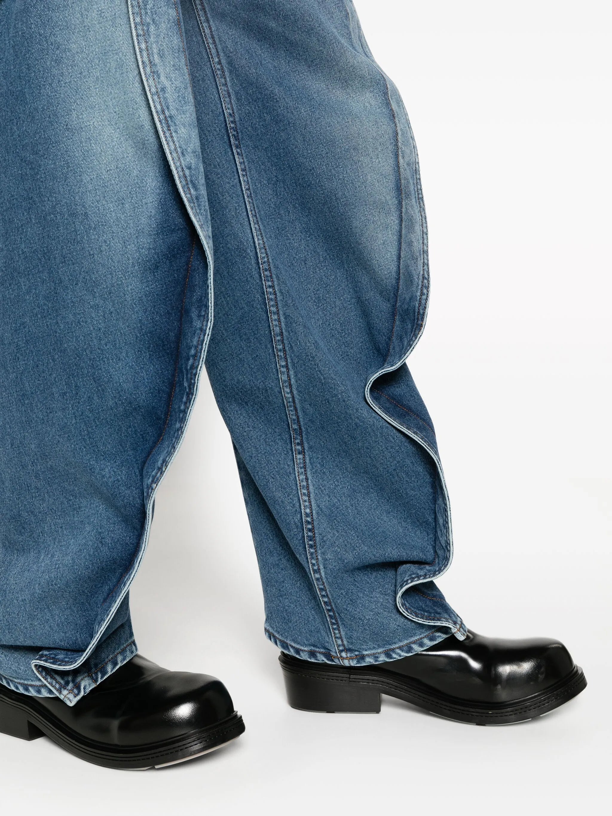 logo-patch organic cotton wide-leg jeans