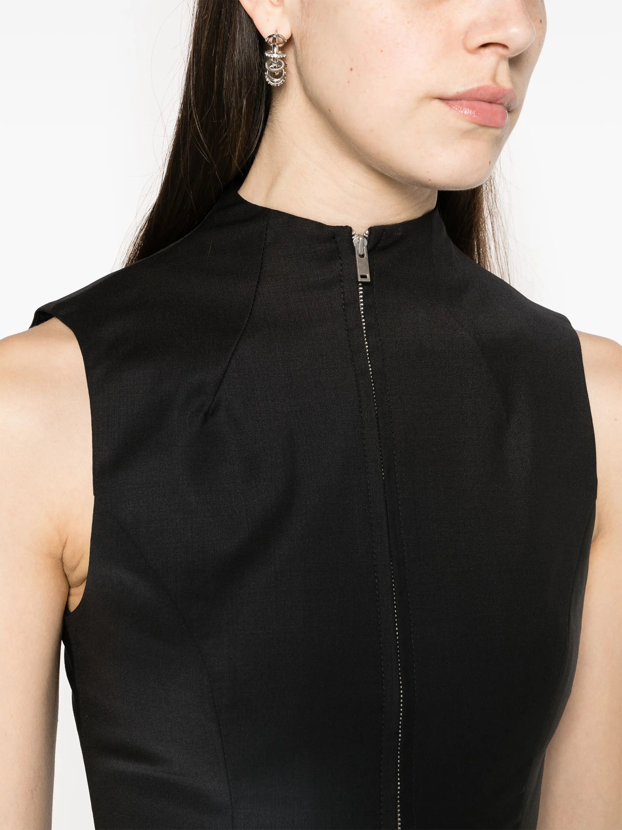 Suwo mock-neck vest