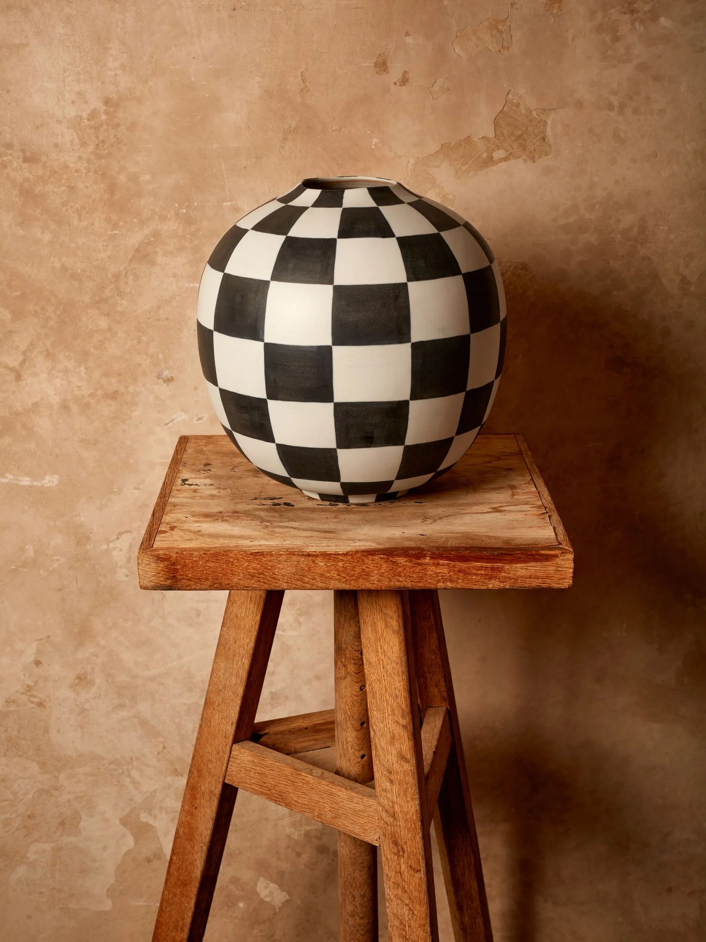 small Damier checkerboard vase (20cm)