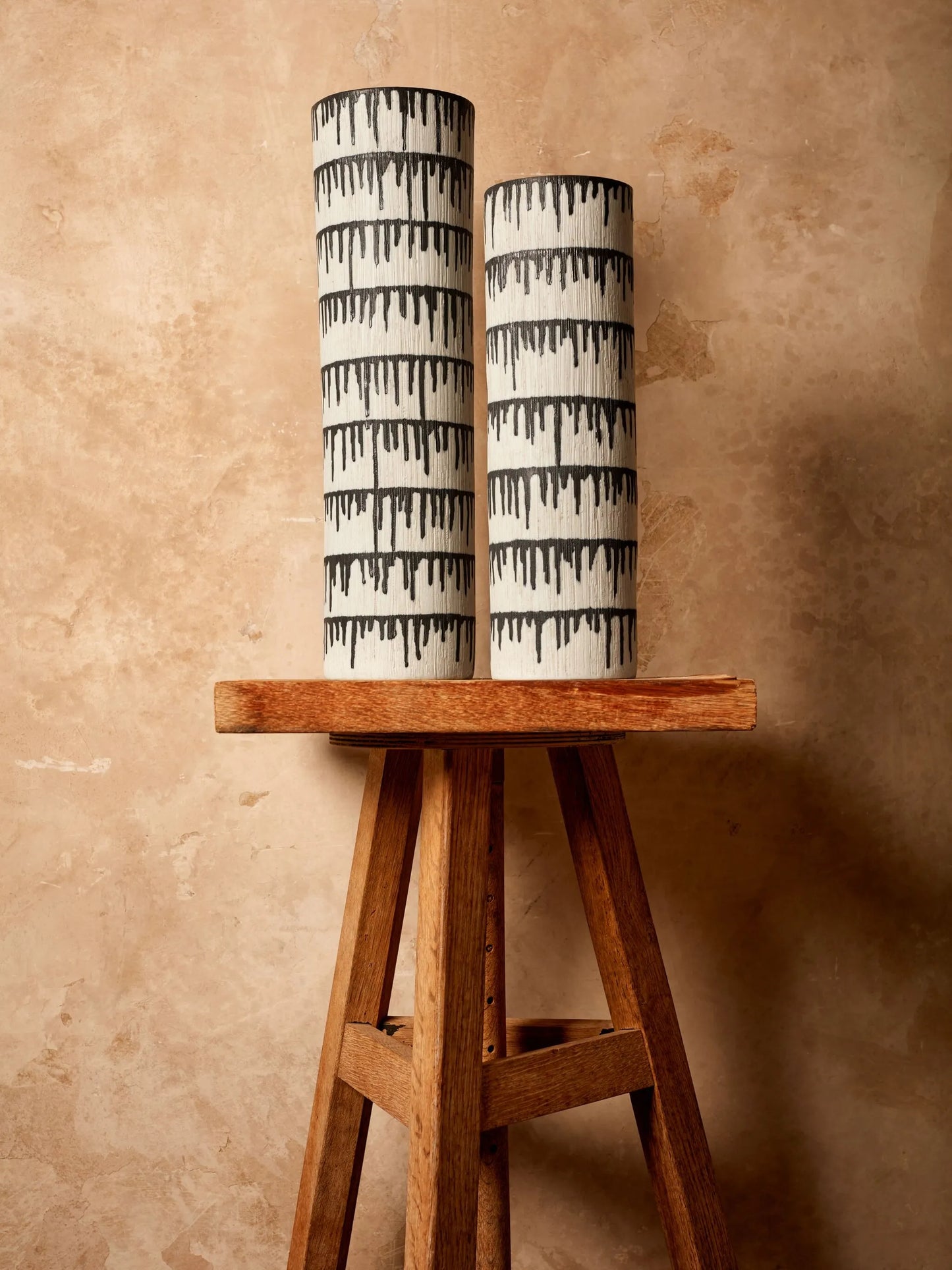 medium Tokasu porcelain vase (39cm)