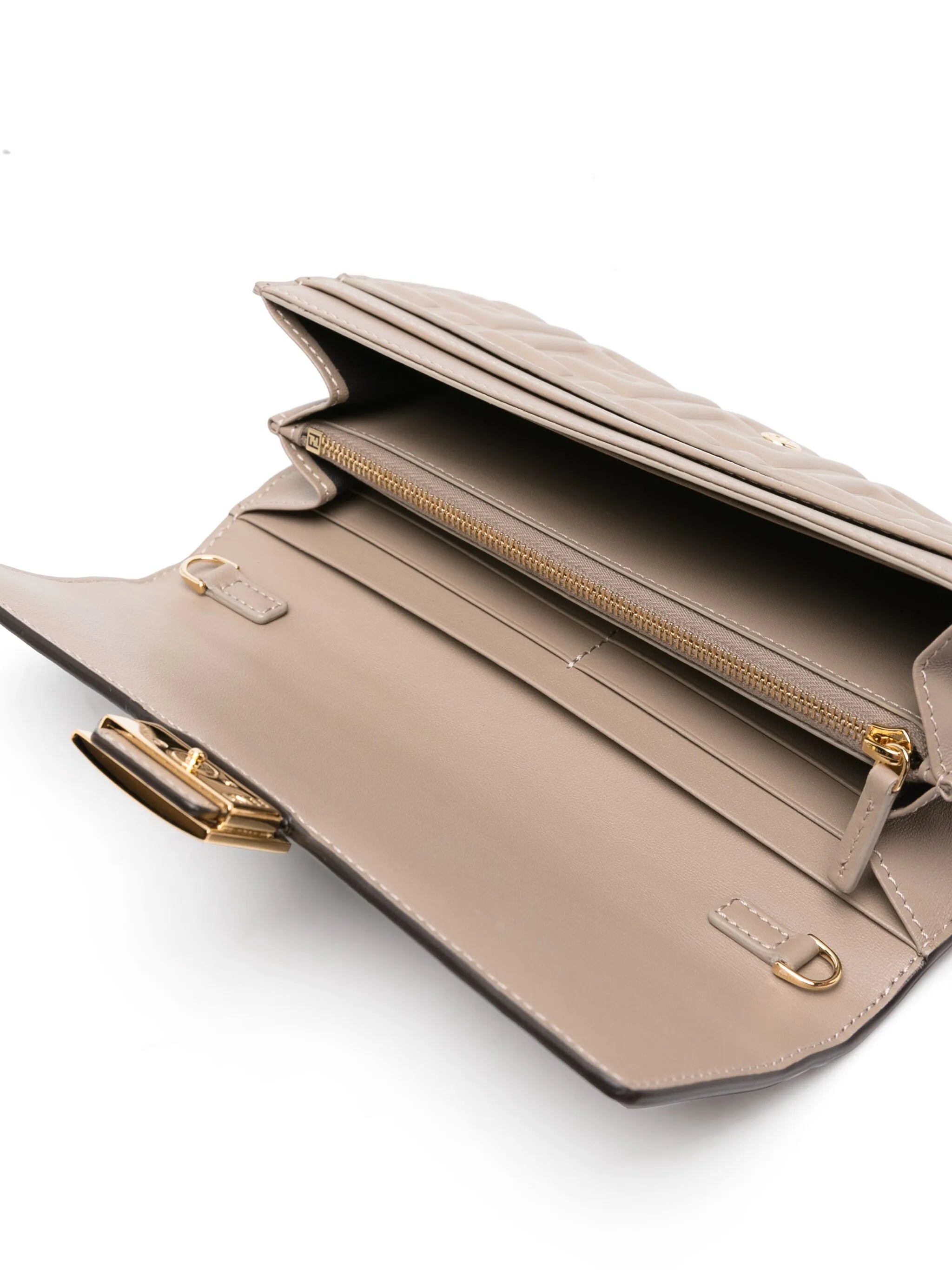 Baguette continental wallet-on-chain