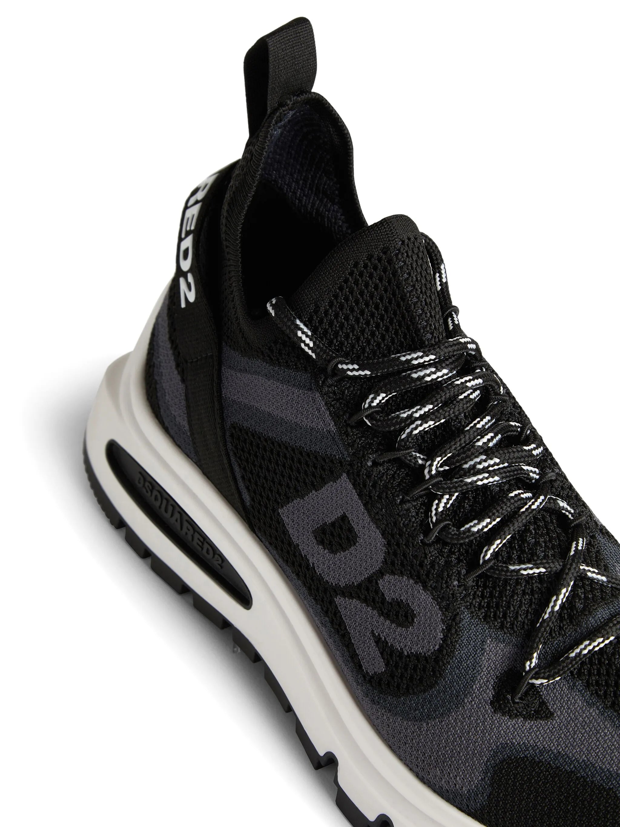 Run Ds2 sneakers