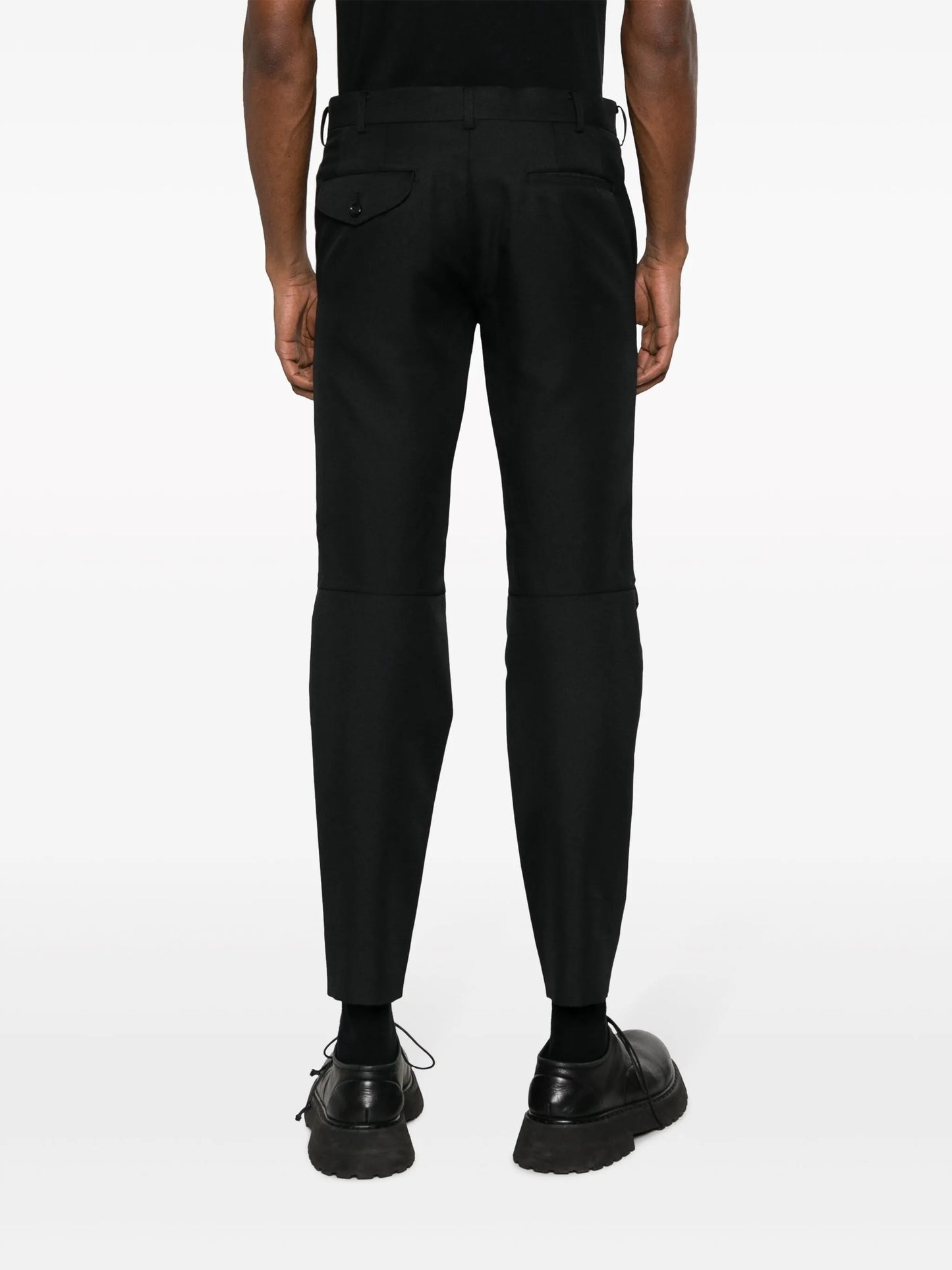 mid-rise tapered trousers