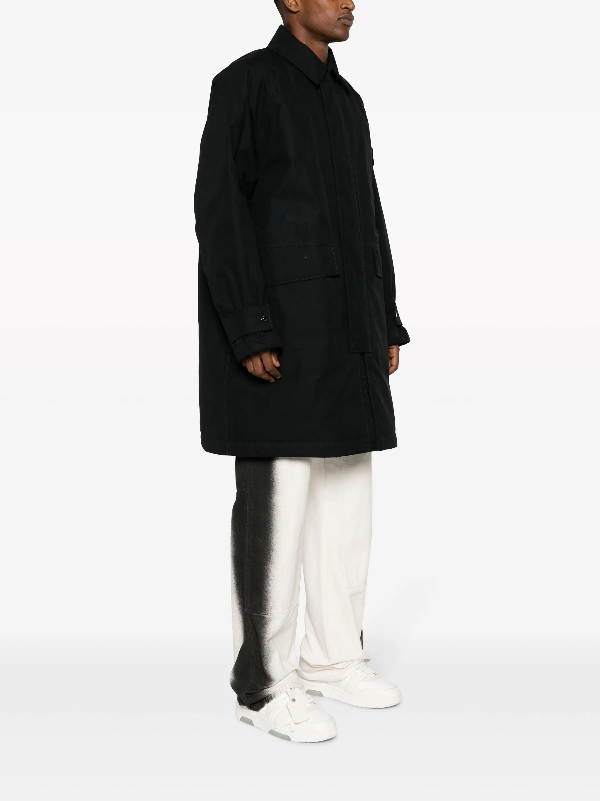 Compass-motif straight-point collar coat