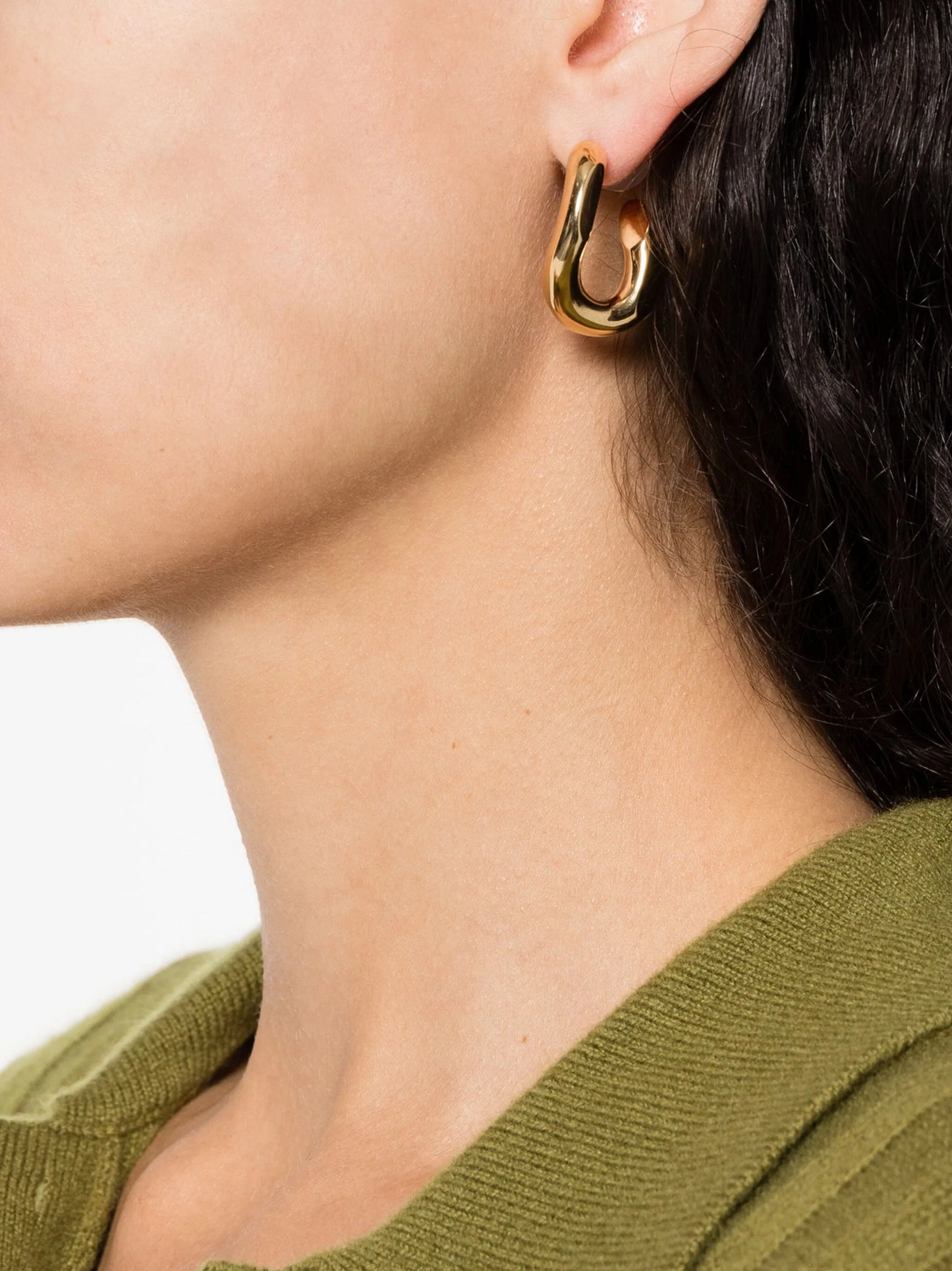 Links hoop earrings