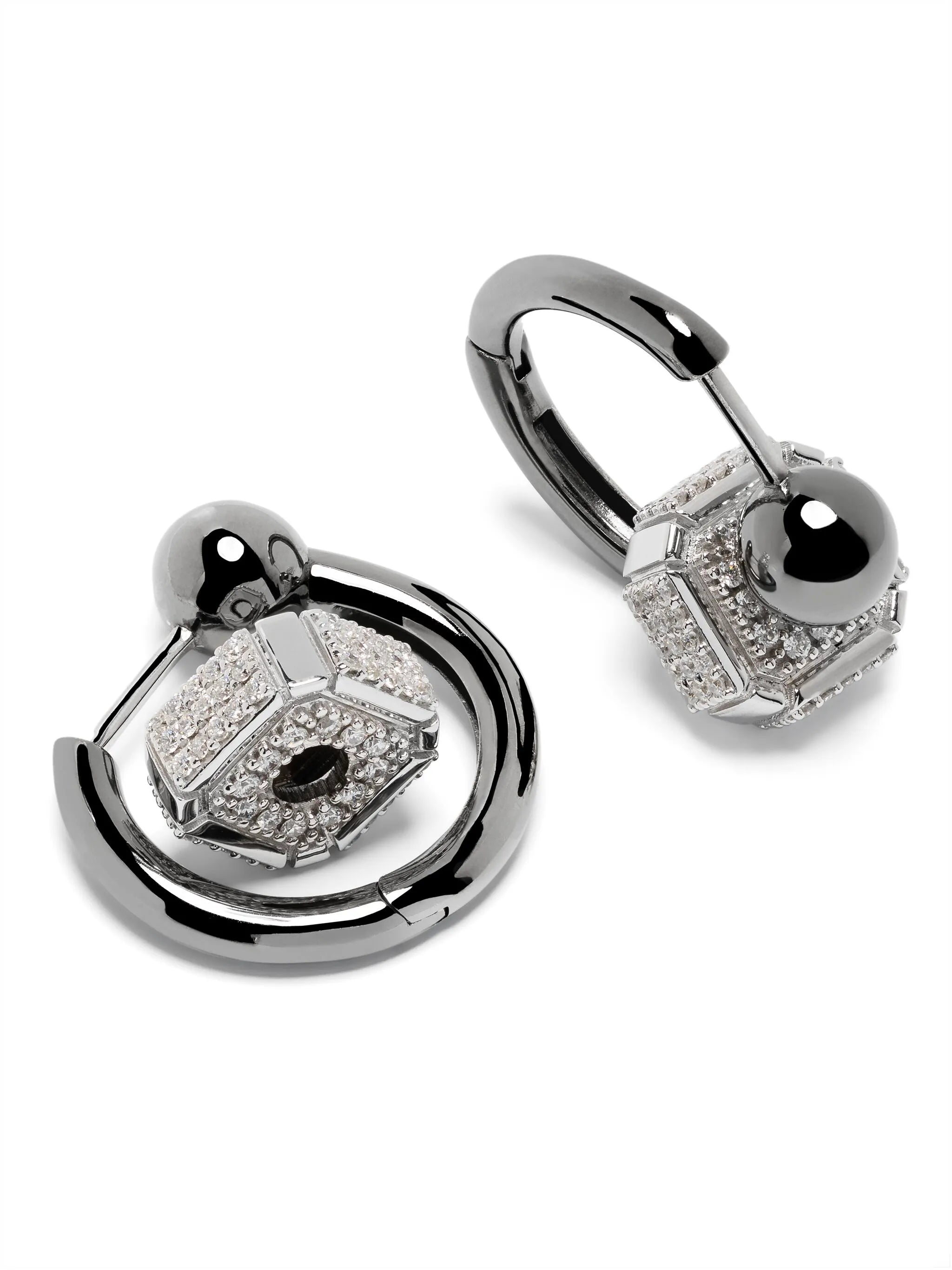 18kt gold mini hoop earrings