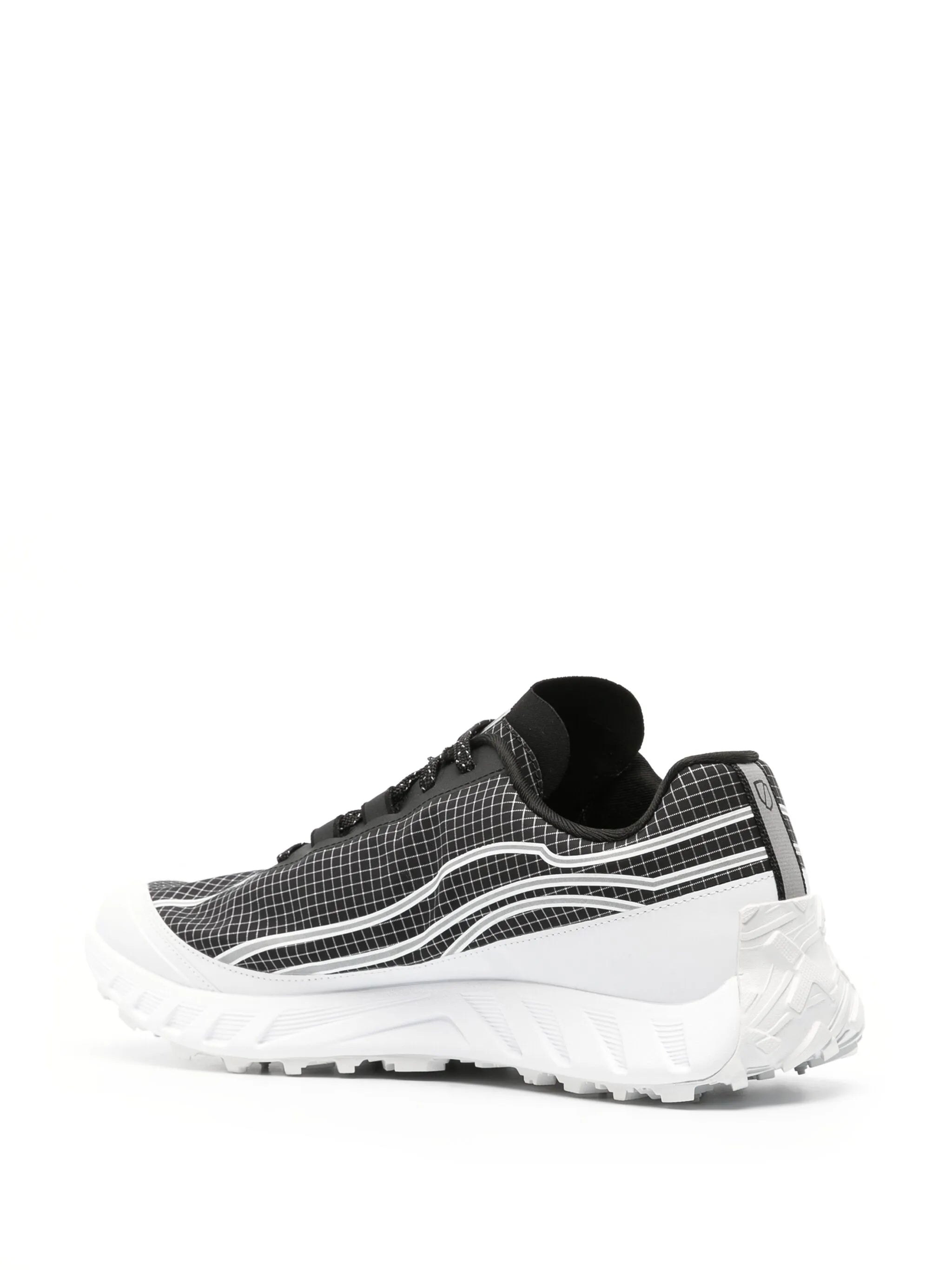 002 Trail lace-up sneakers