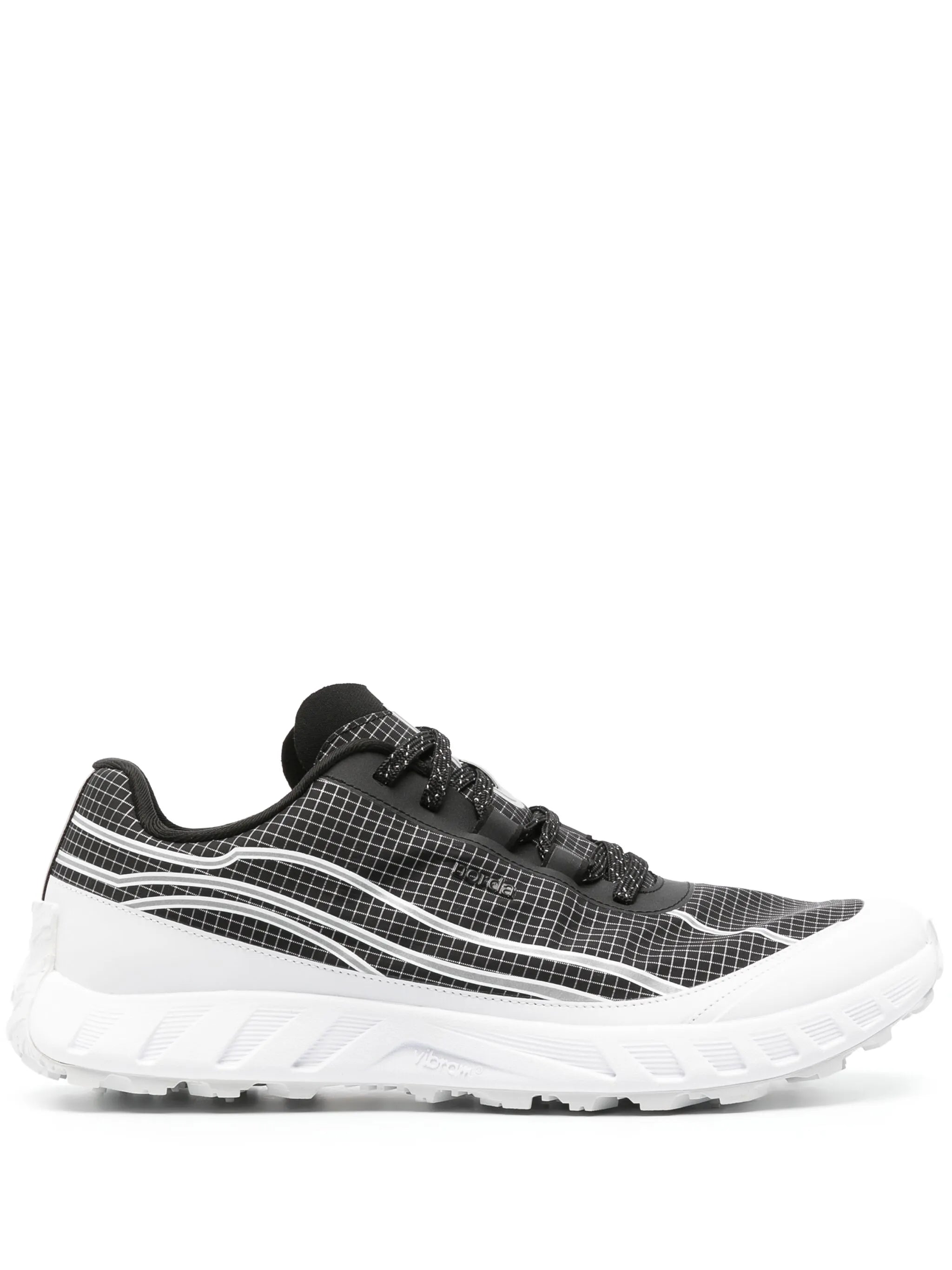 002 Trail lace-up sneakers