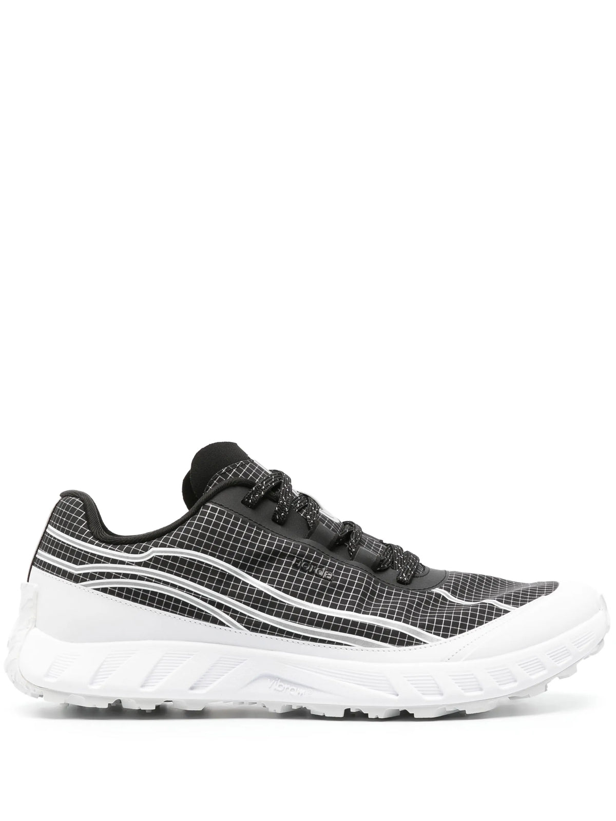 002 Trail lace-up sneakers