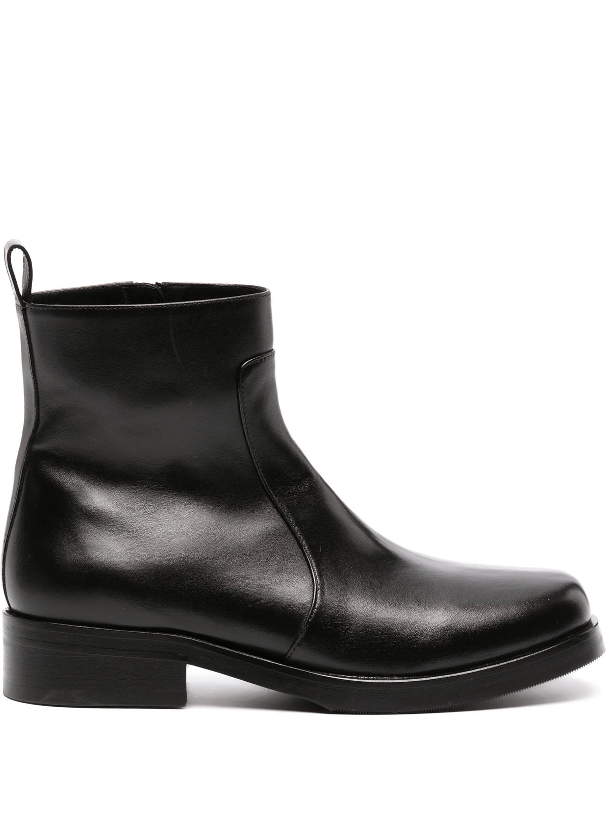 square boots