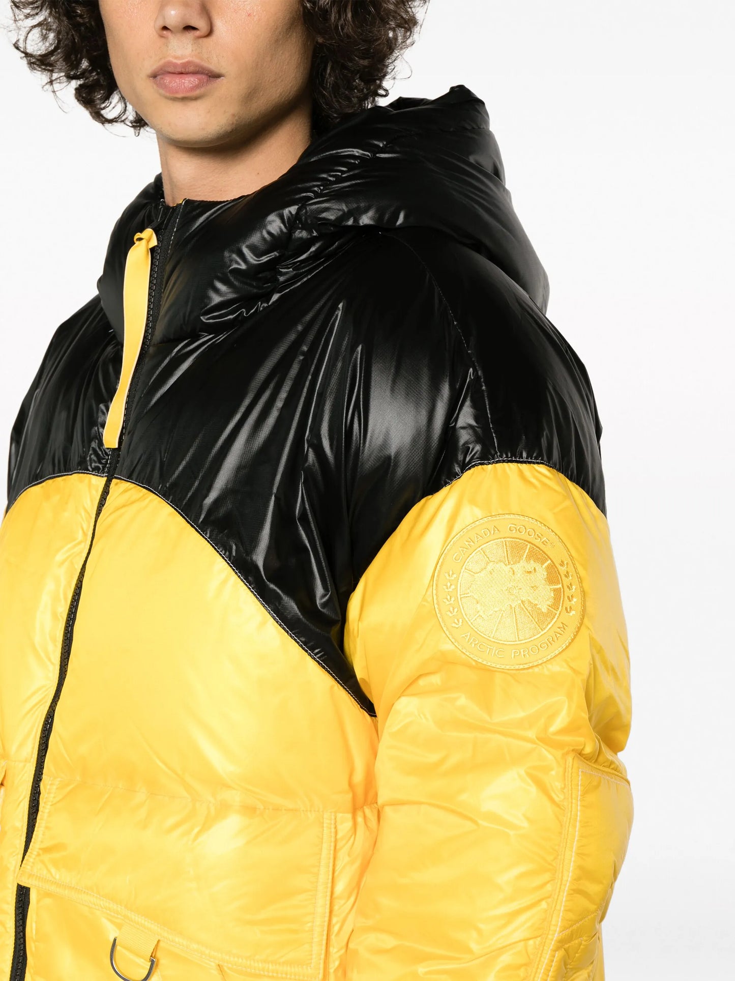 colour-block hooded puffer jacket